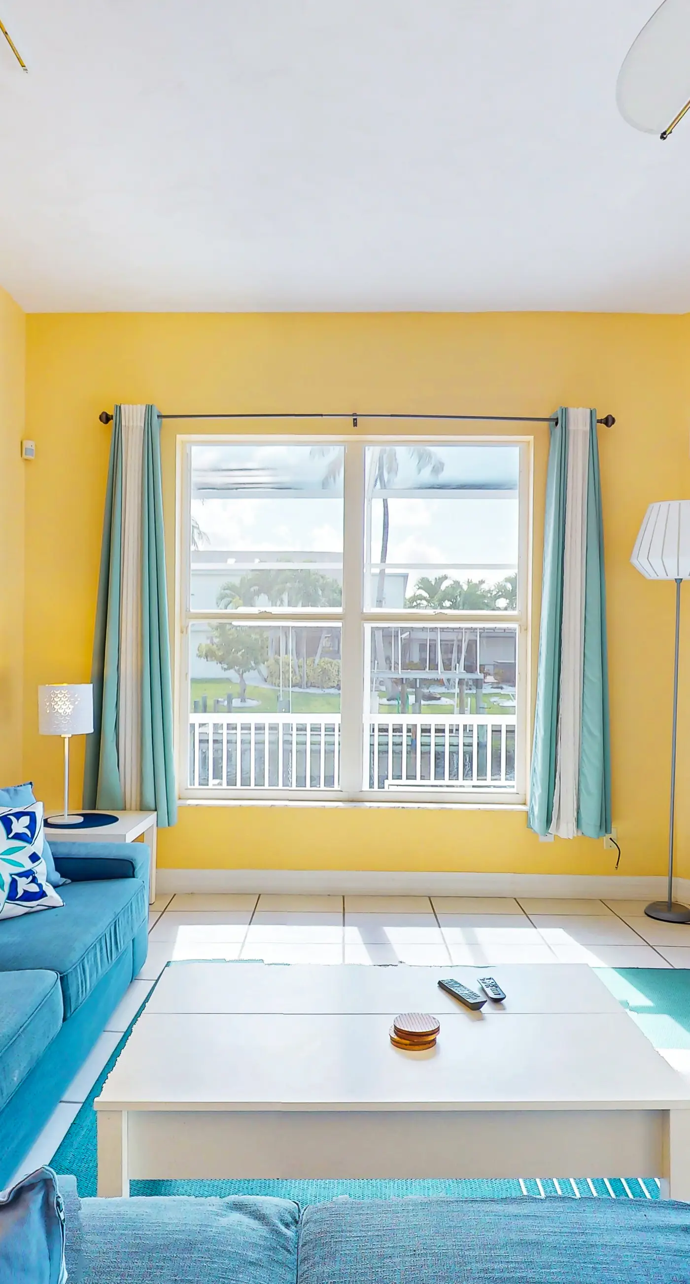 Palm Paradise Escape