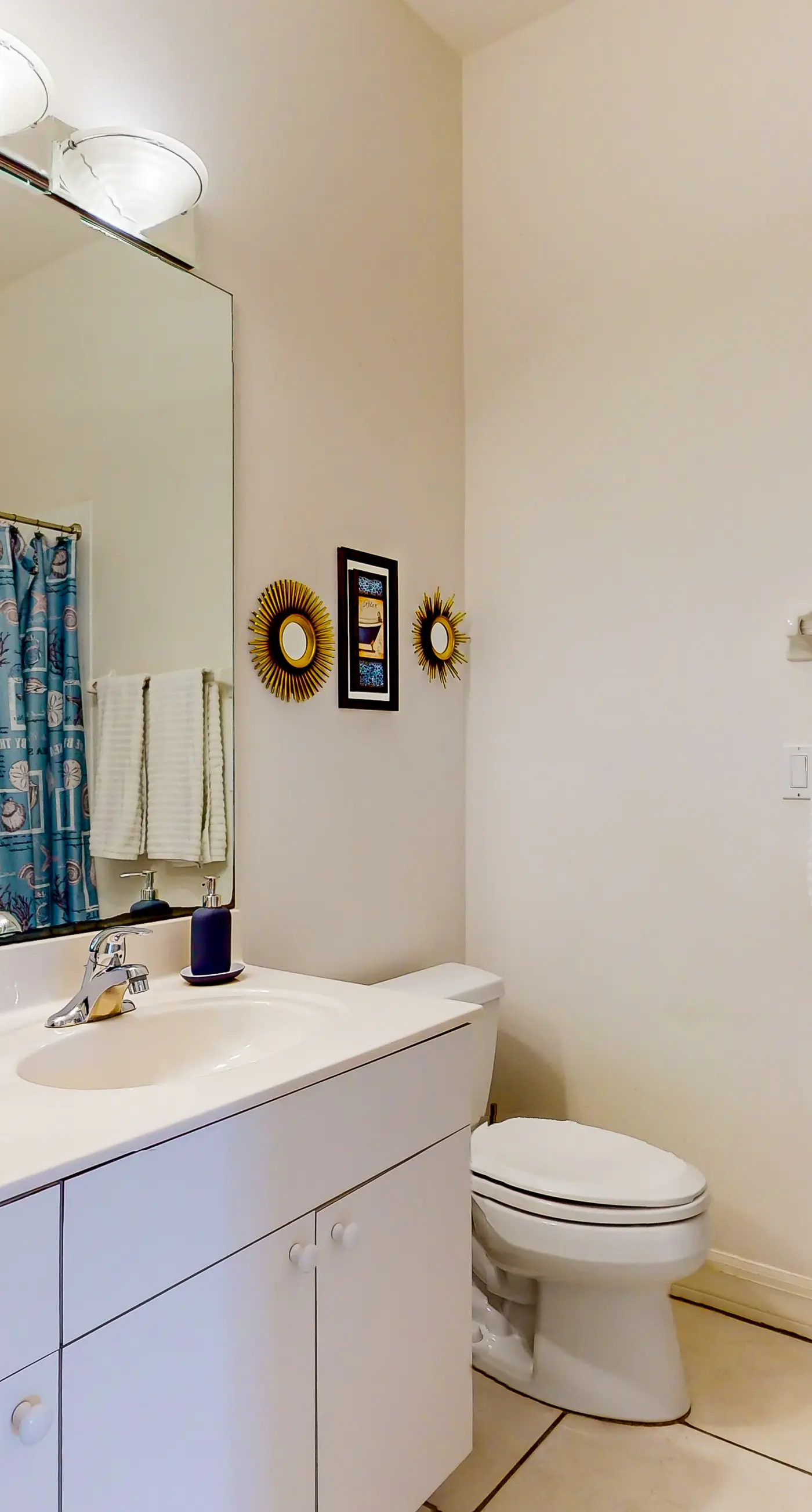 Palm Paradise Escape