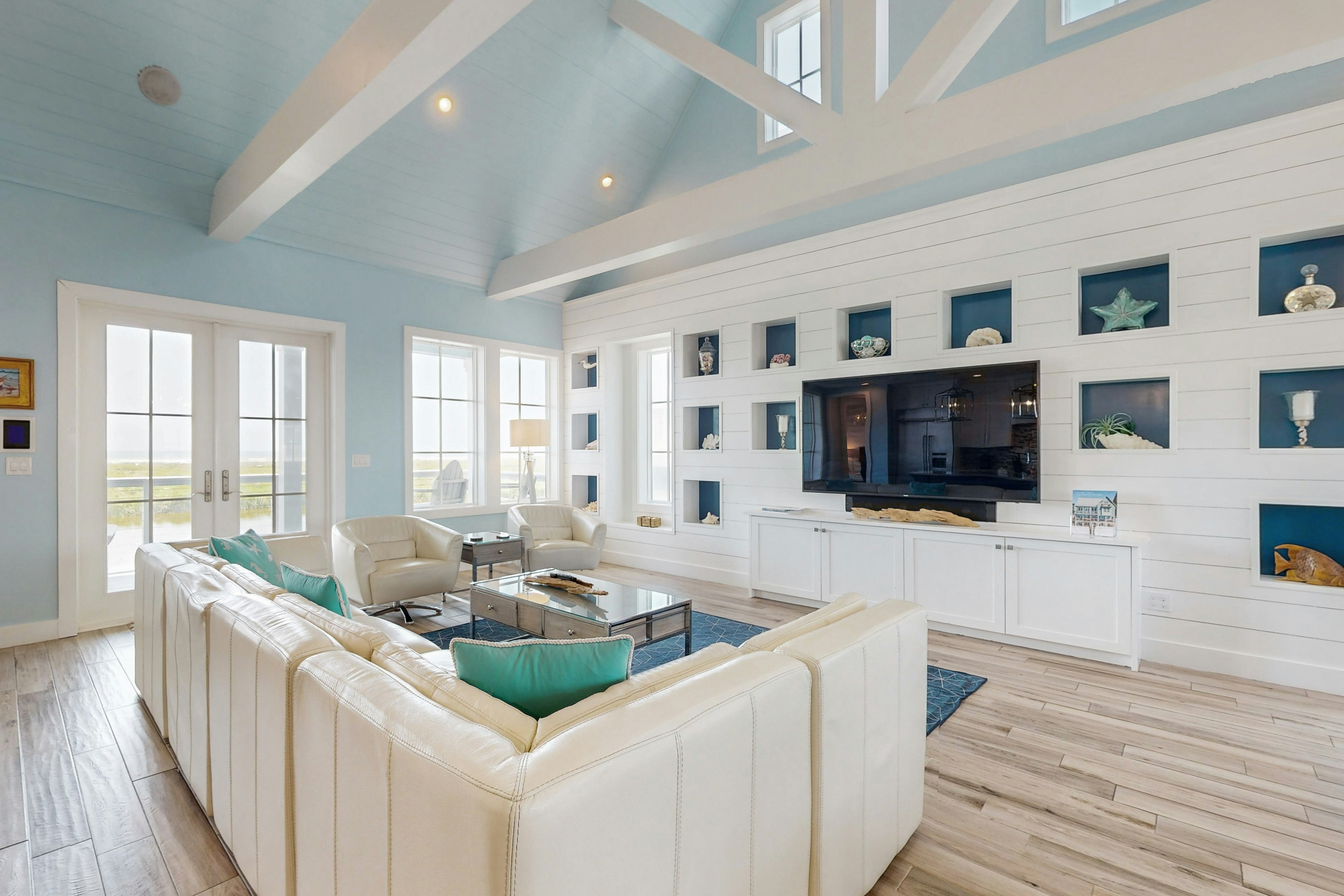 Big Blue at Palmilla Beach