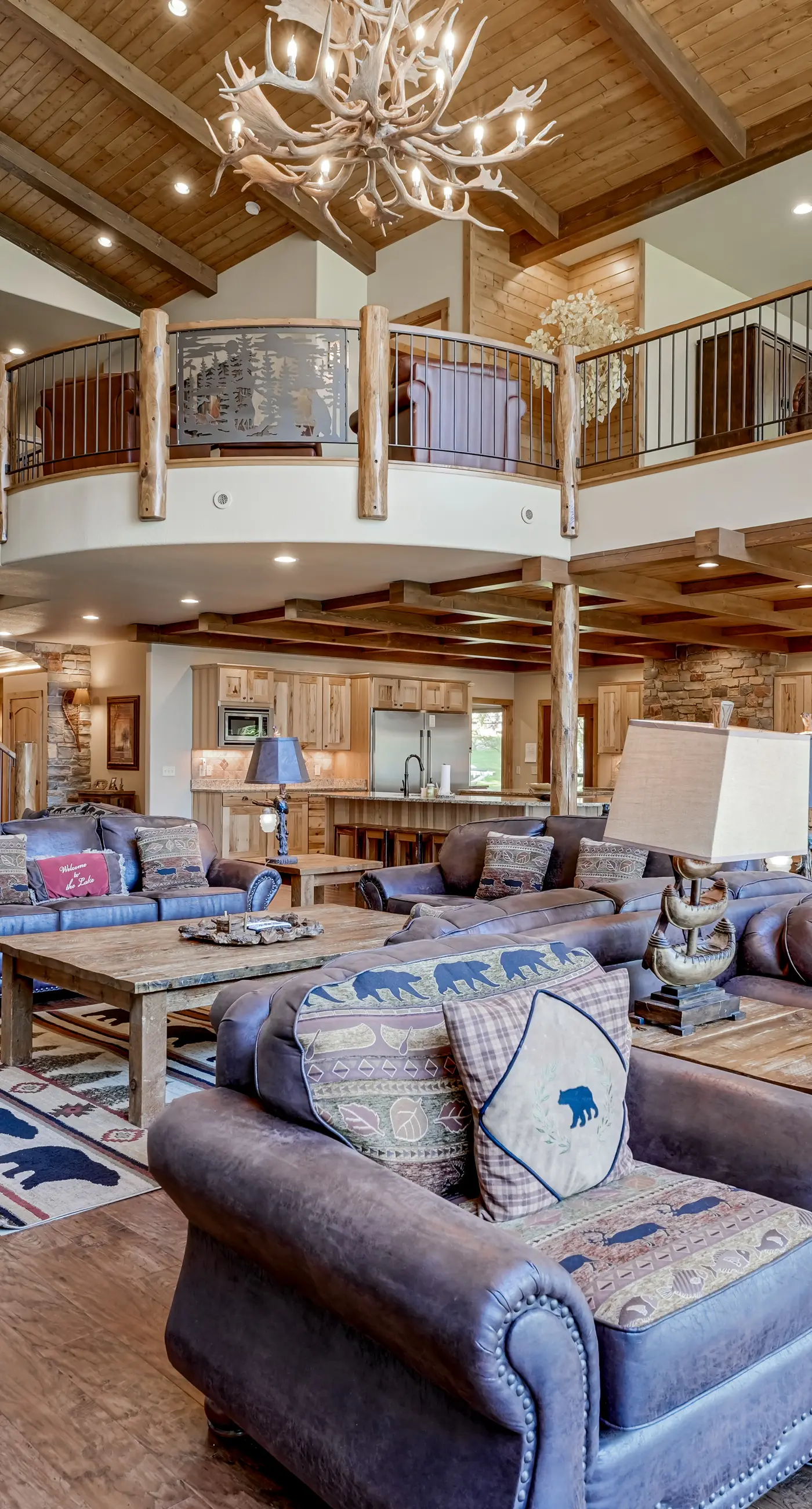 Whispering Pines Lodge