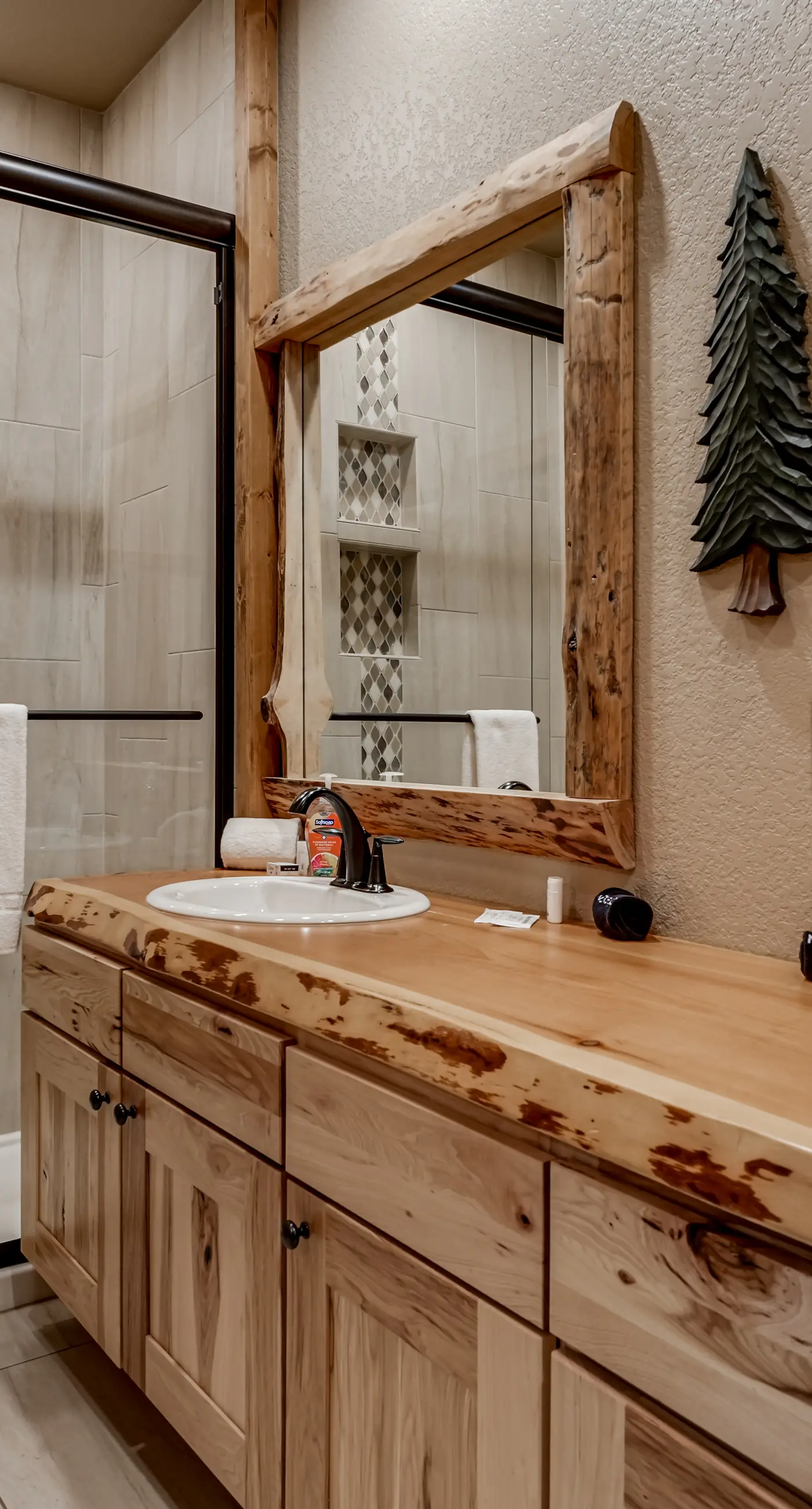 Whispering Pines Lodge