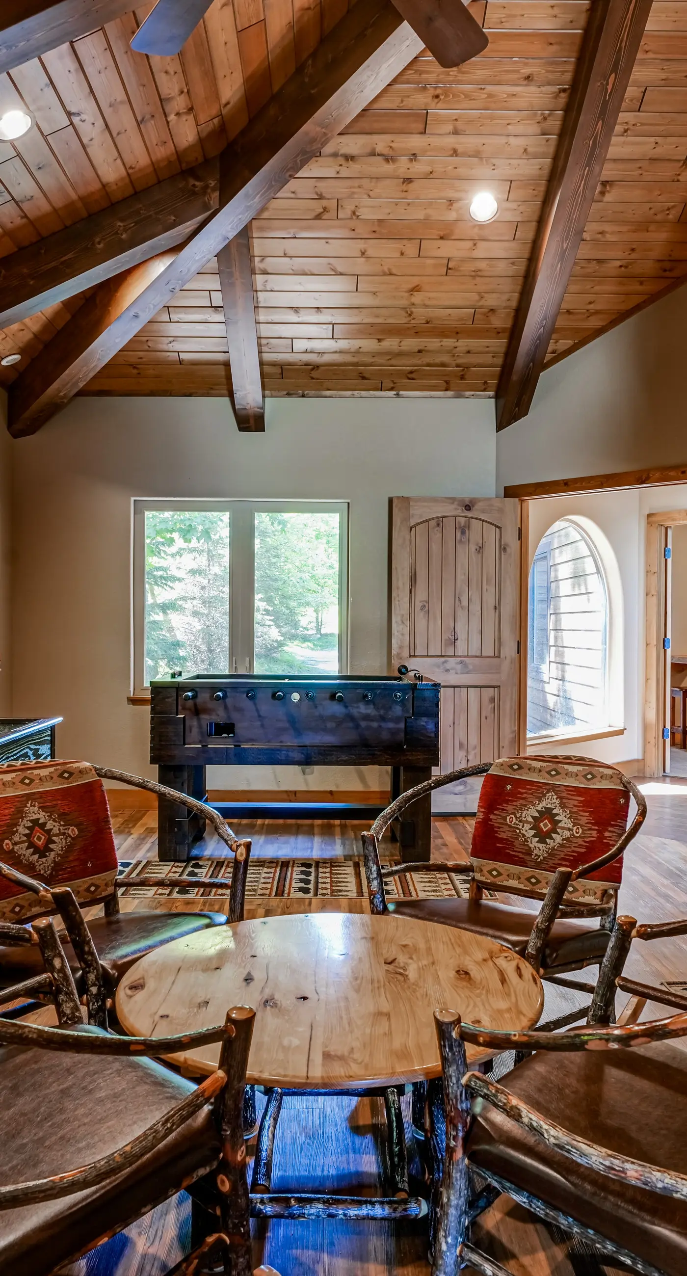 Whispering Pines Lodge