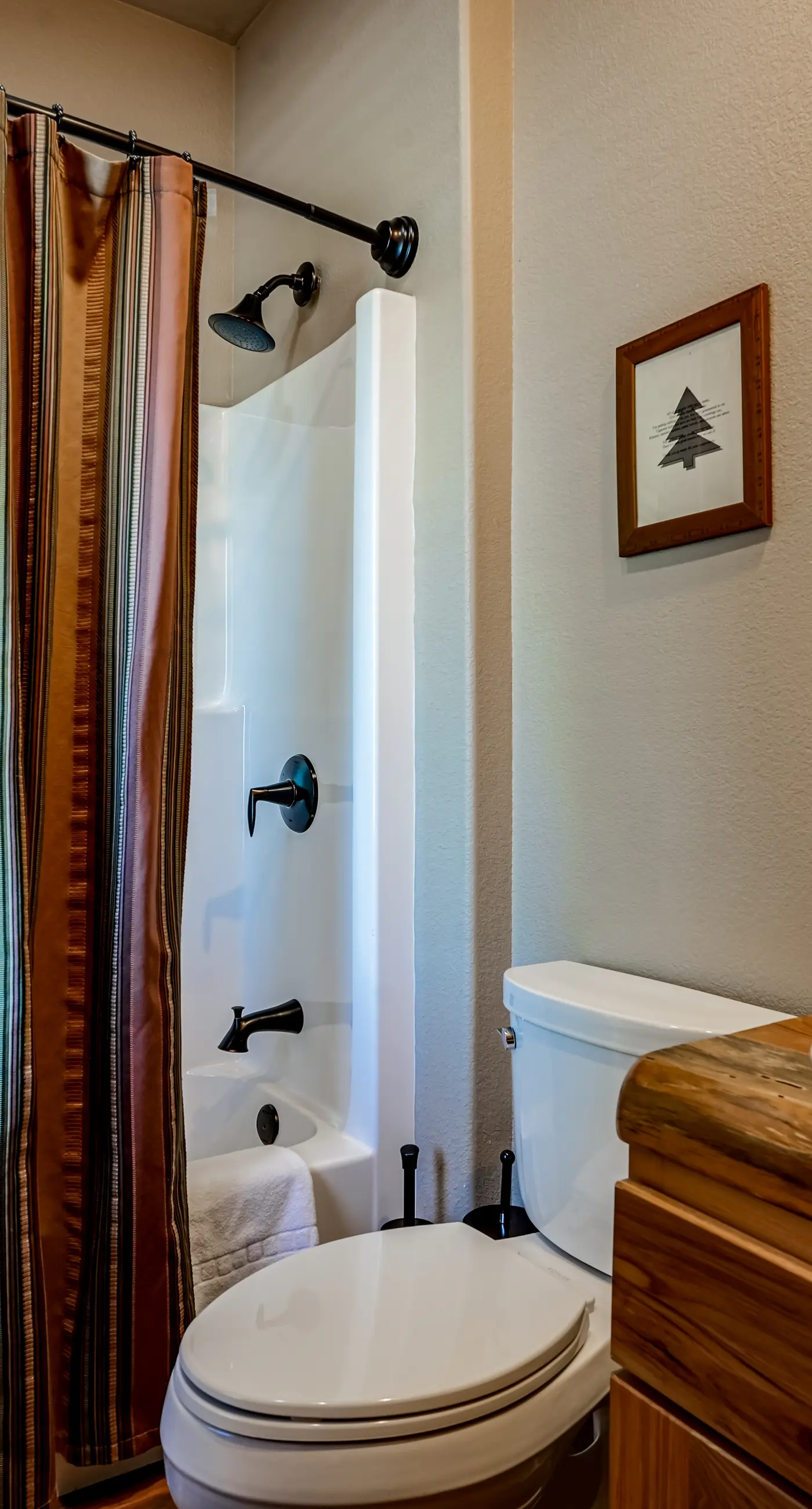 Whispering Pines Lodge