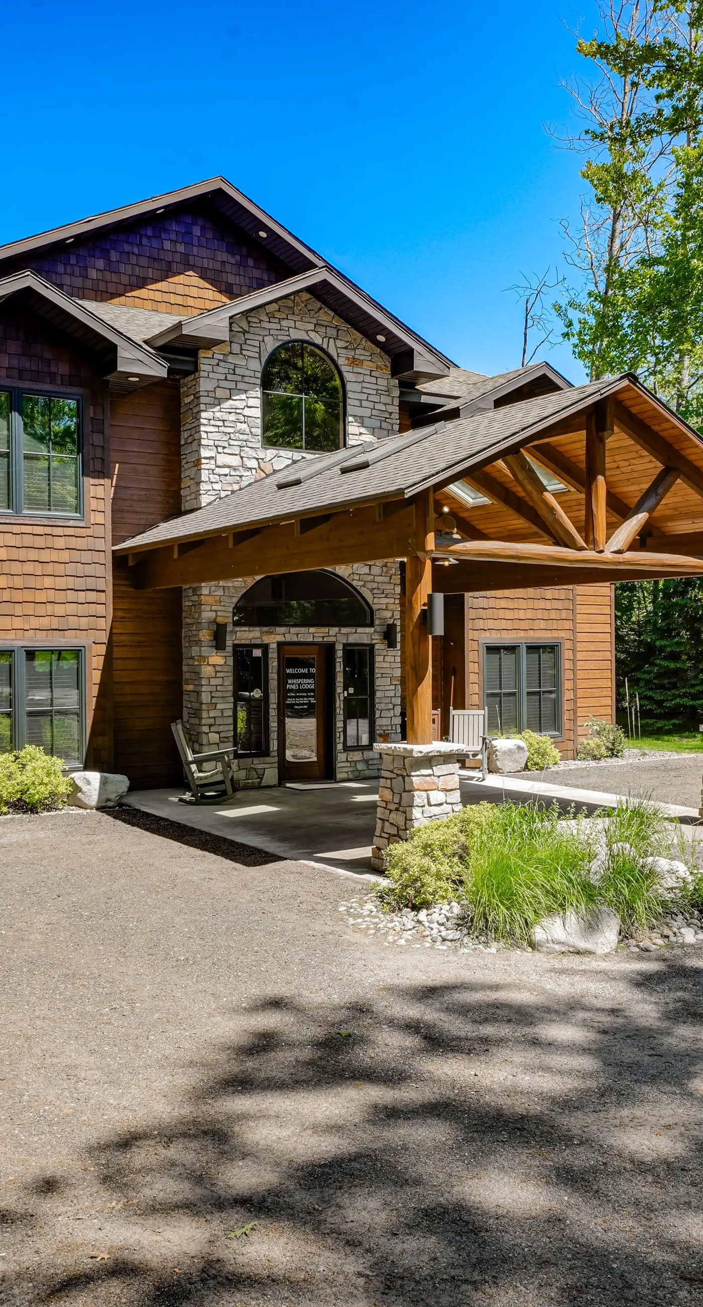 Whispering Pines Lodge