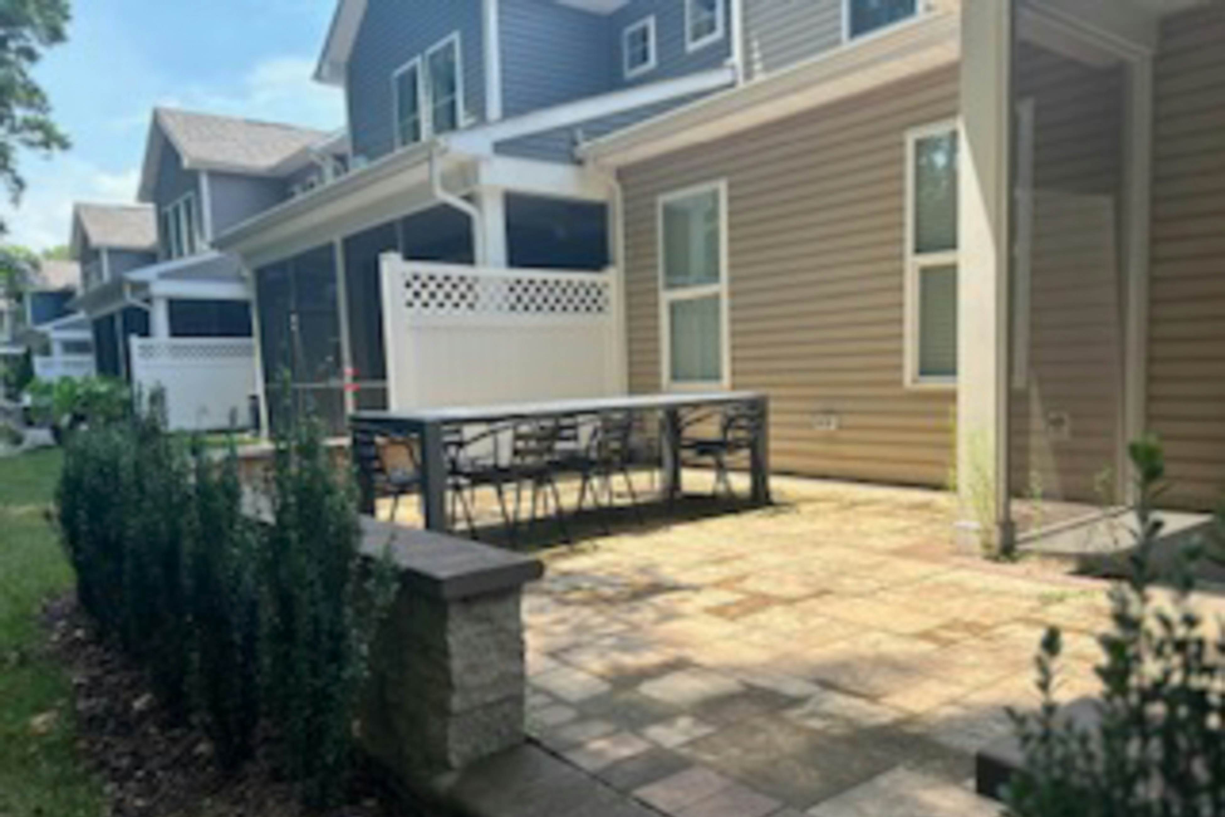 Bishops Landing - 38480 Carroll Dr