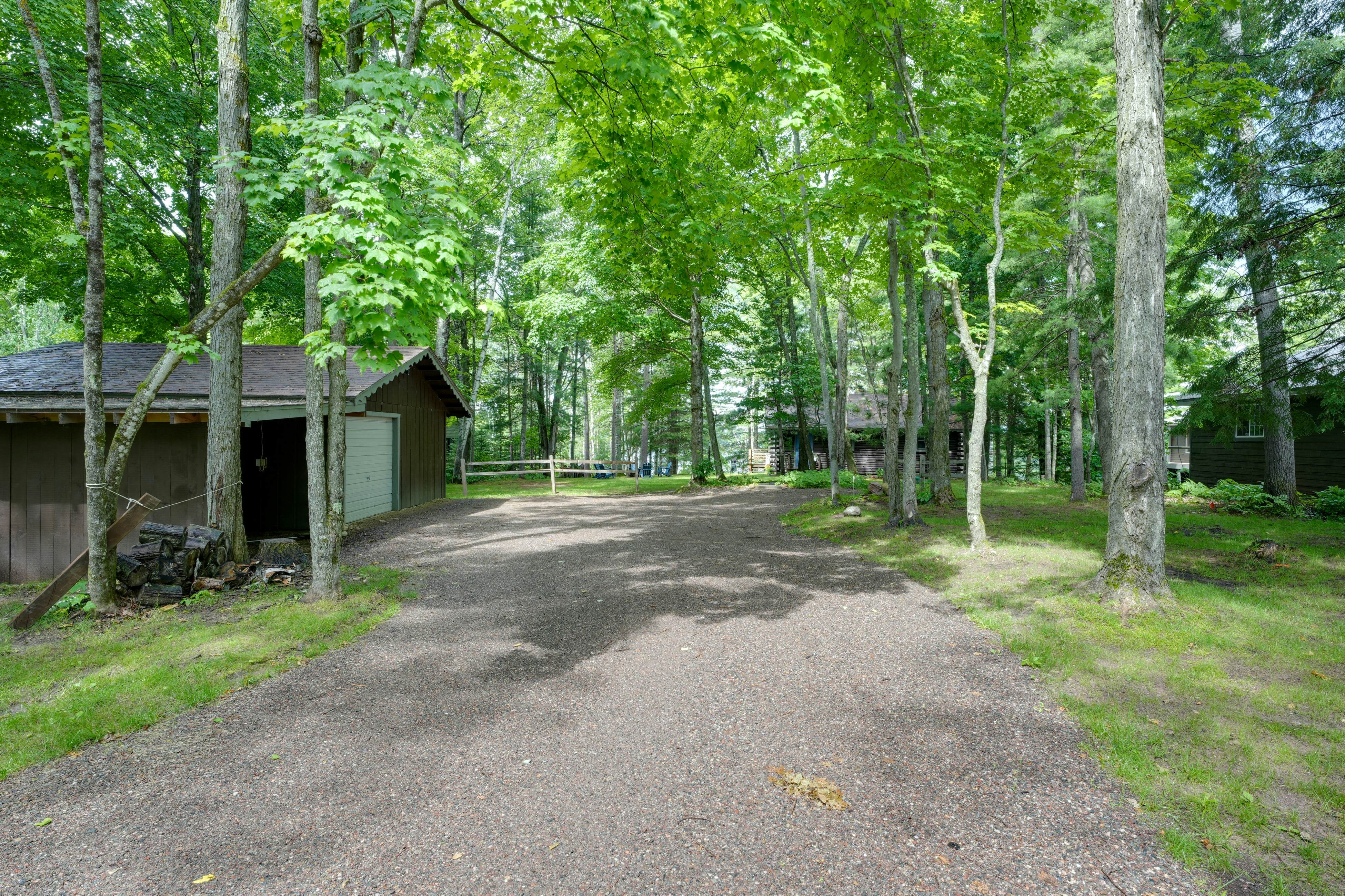 Paddle Inn on Buckskin Lake