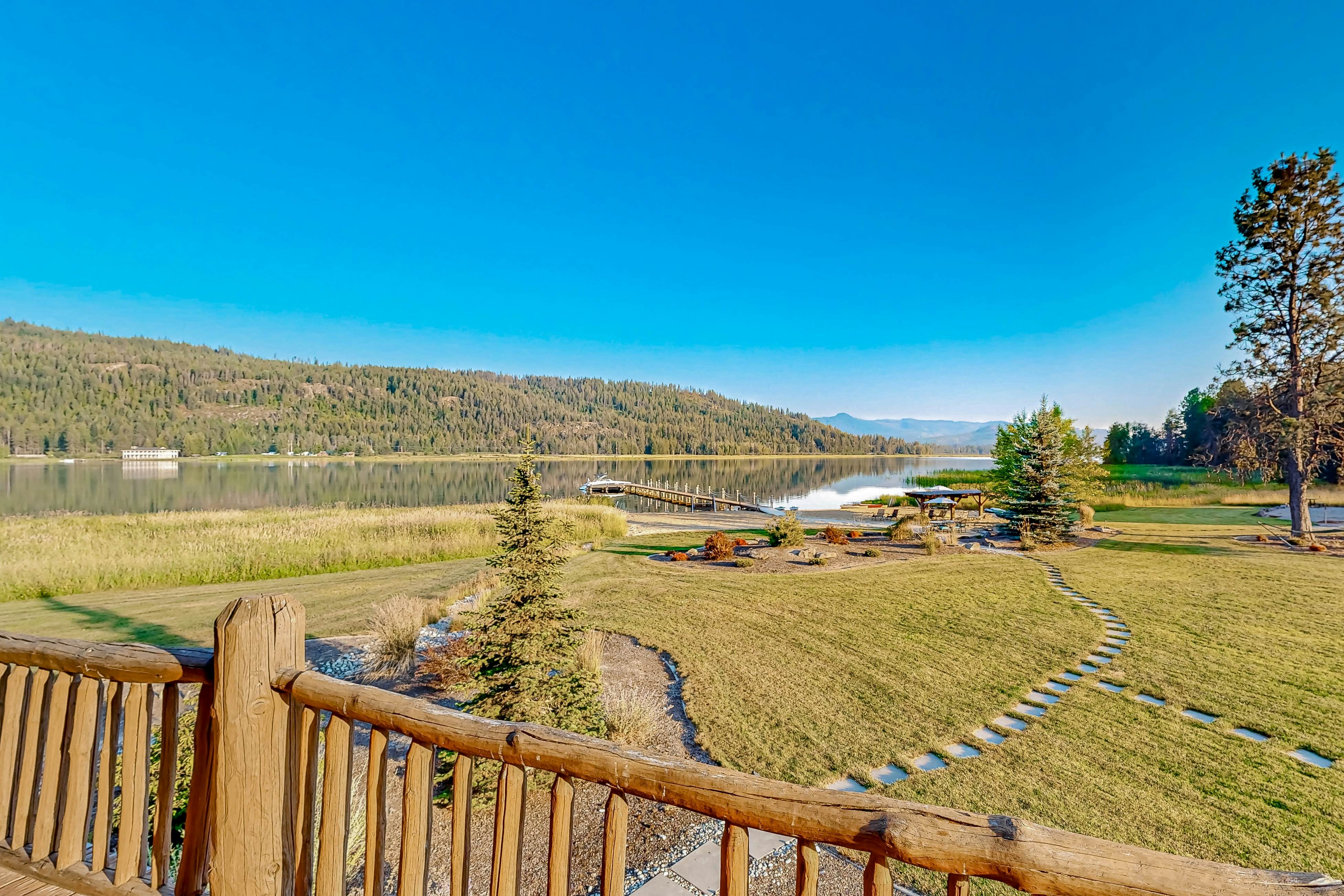 Waterfront Ranch on Pend Oreille