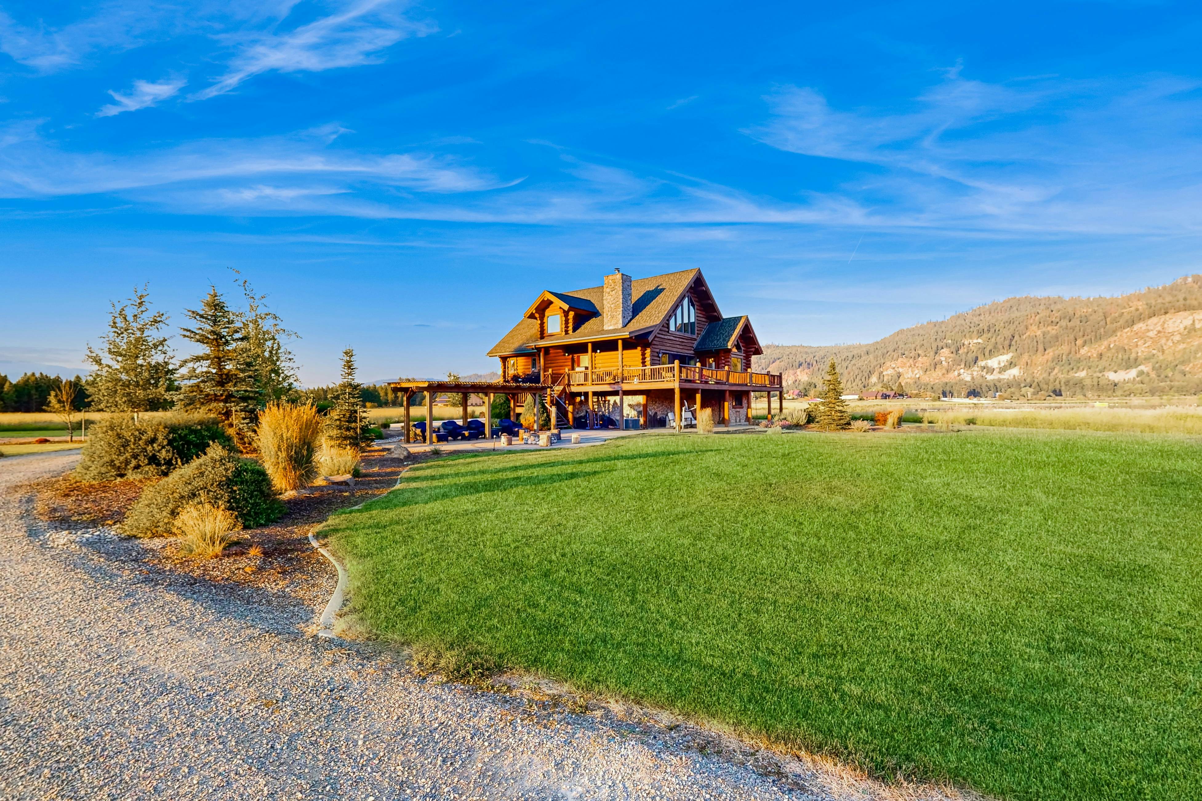 Waterfront Ranch on Pend Oreille