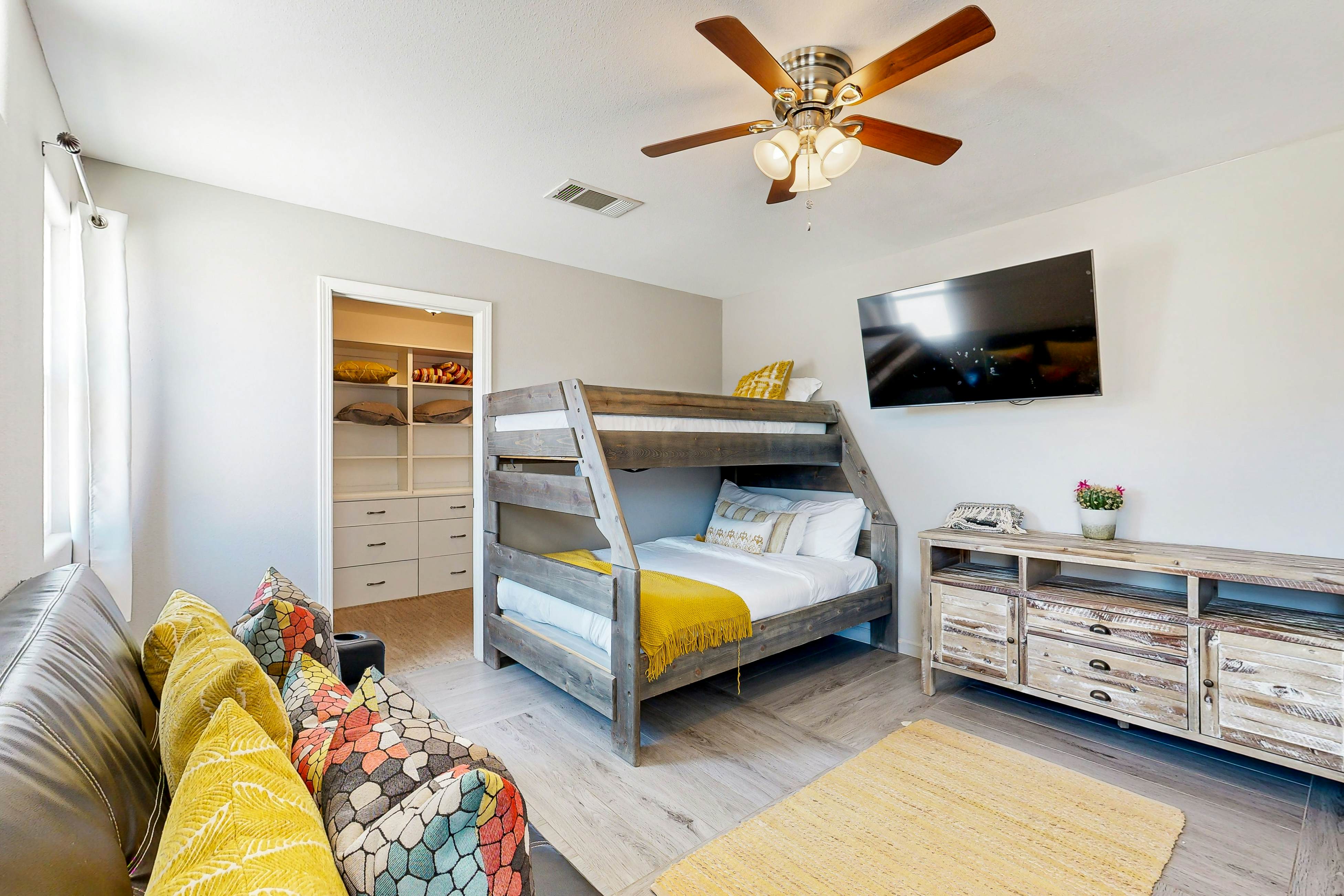 Hotwell Painted Hills