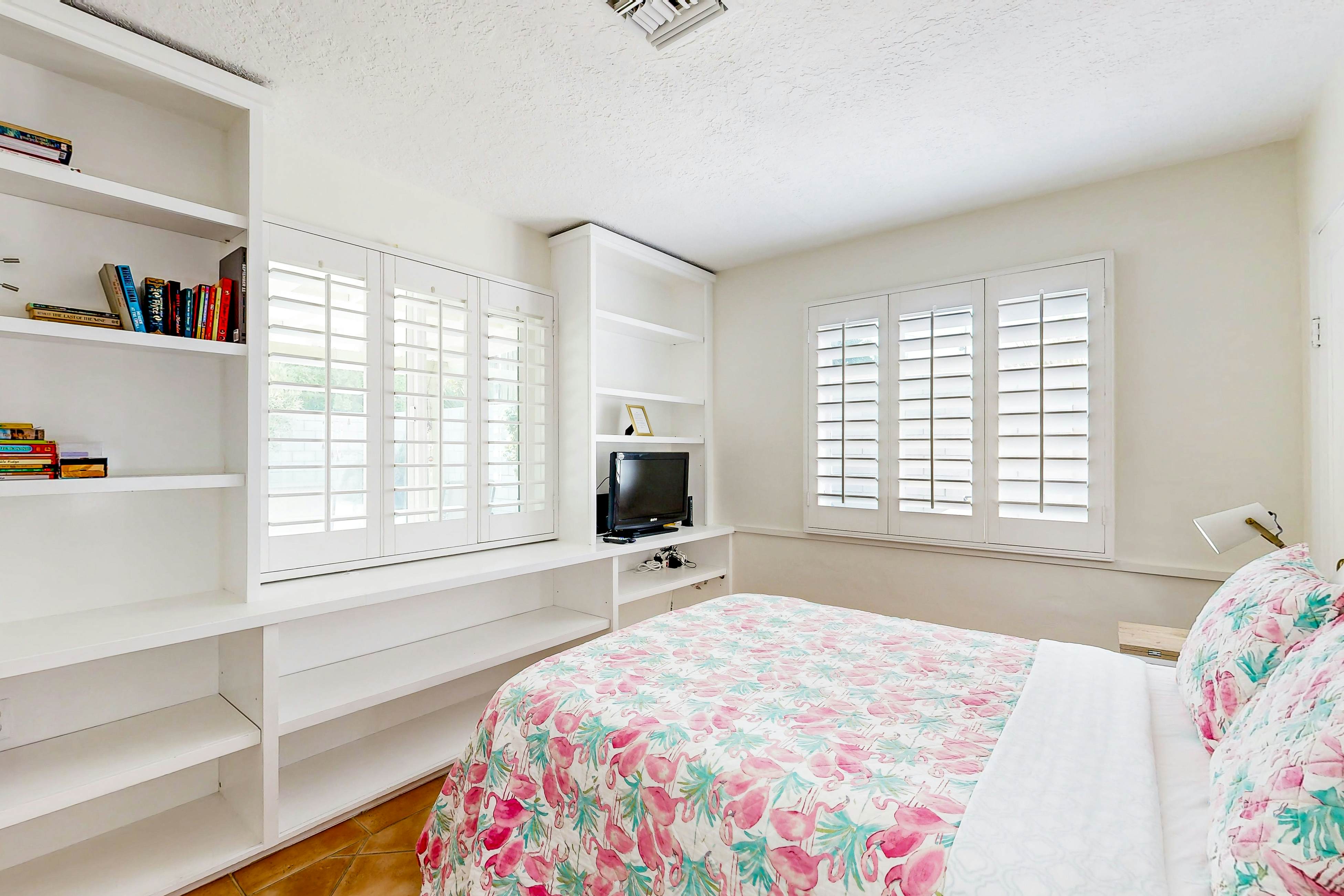 North Sunrise Escape - 4317