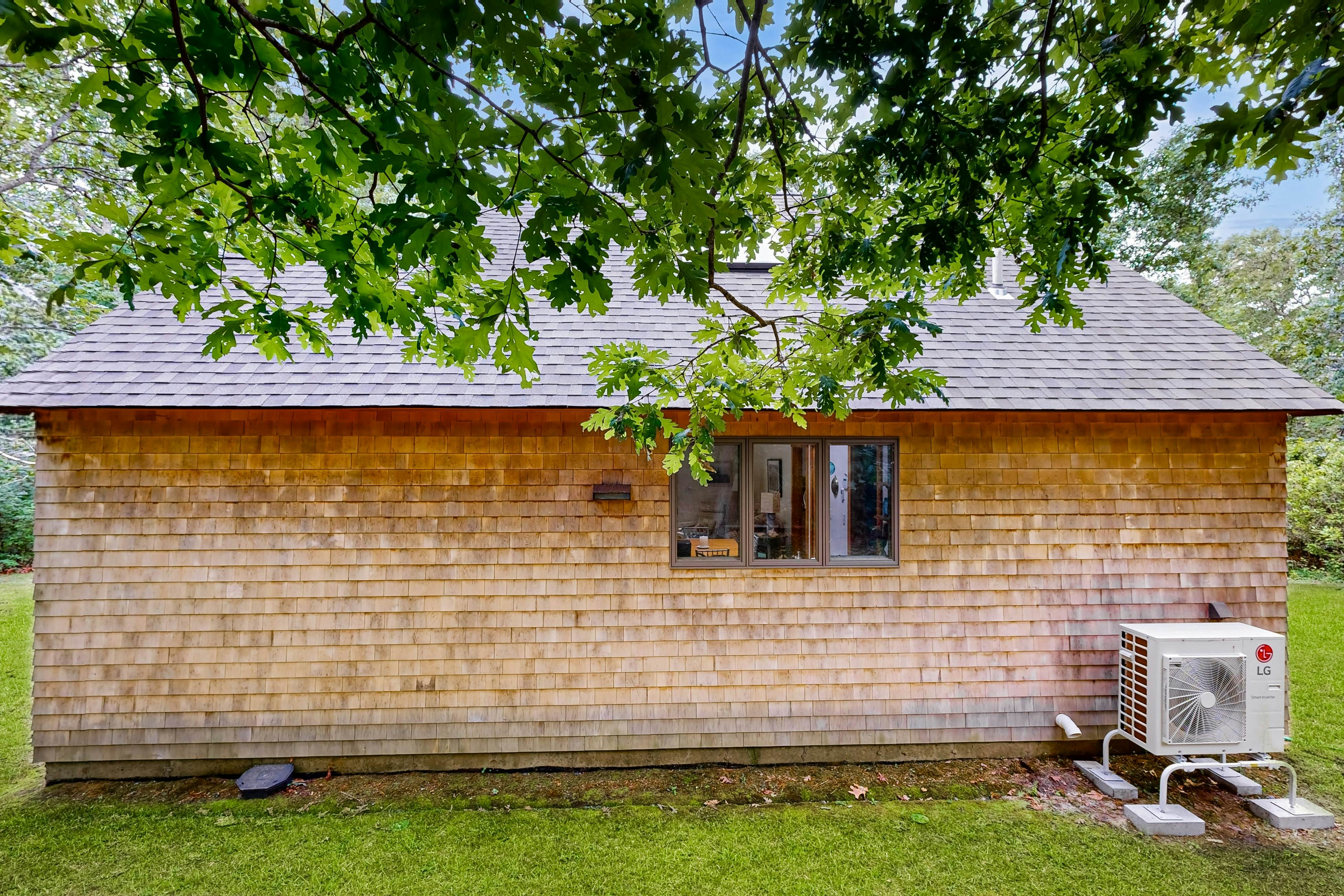 Chilmark Guest House