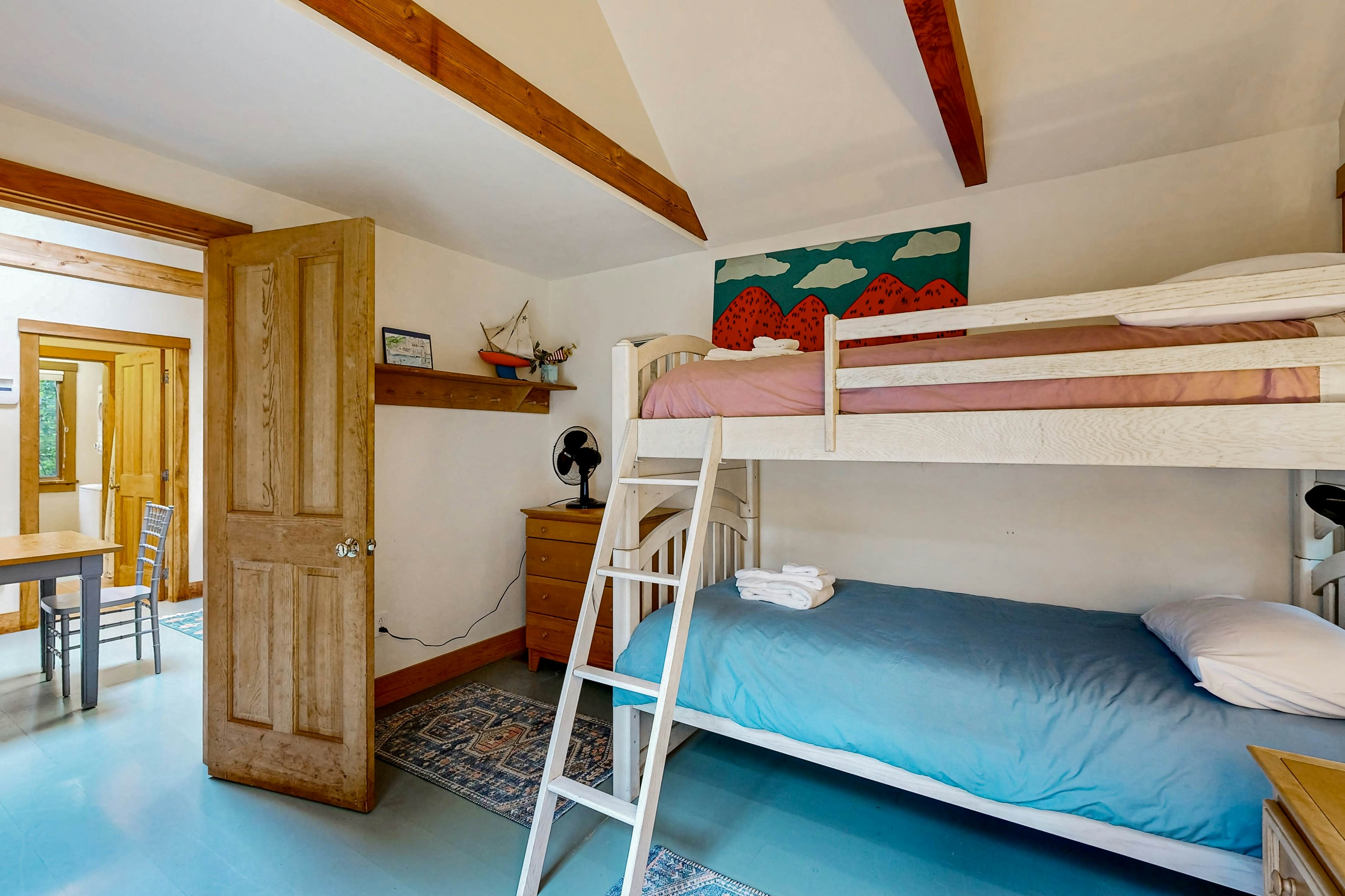 Chilmark Guest House