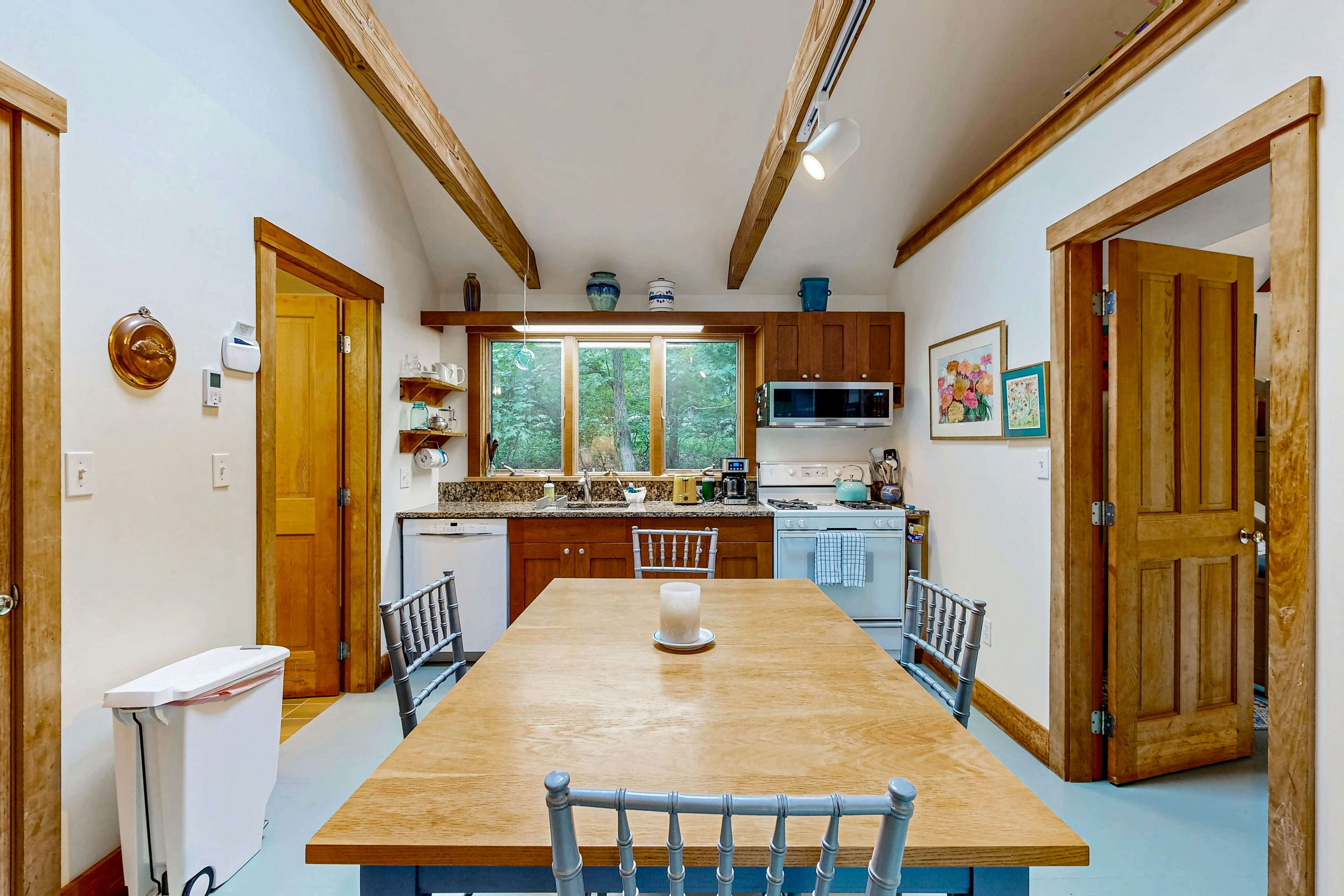 Chilmark Guest House