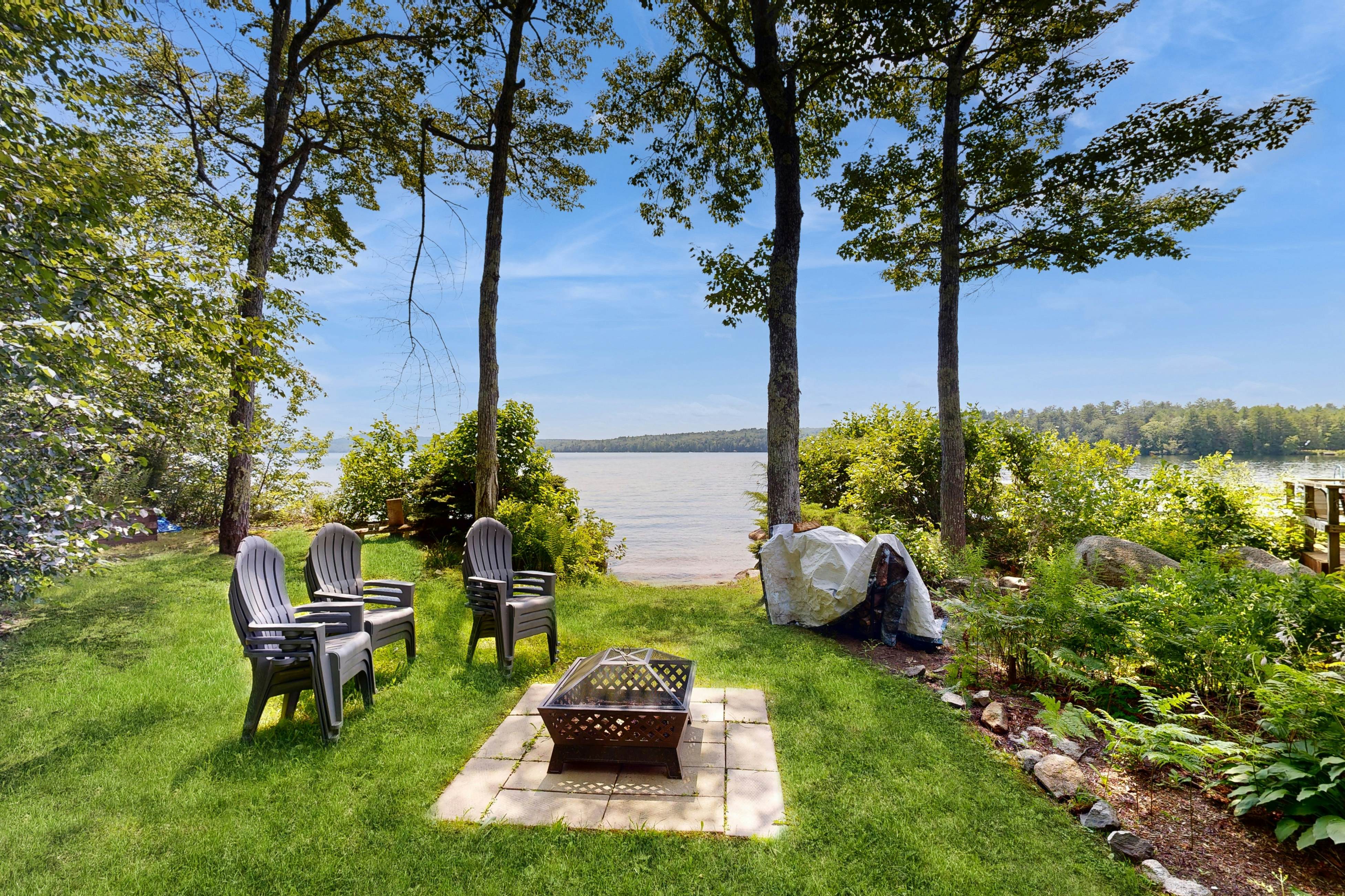 Thompson Lake Estate