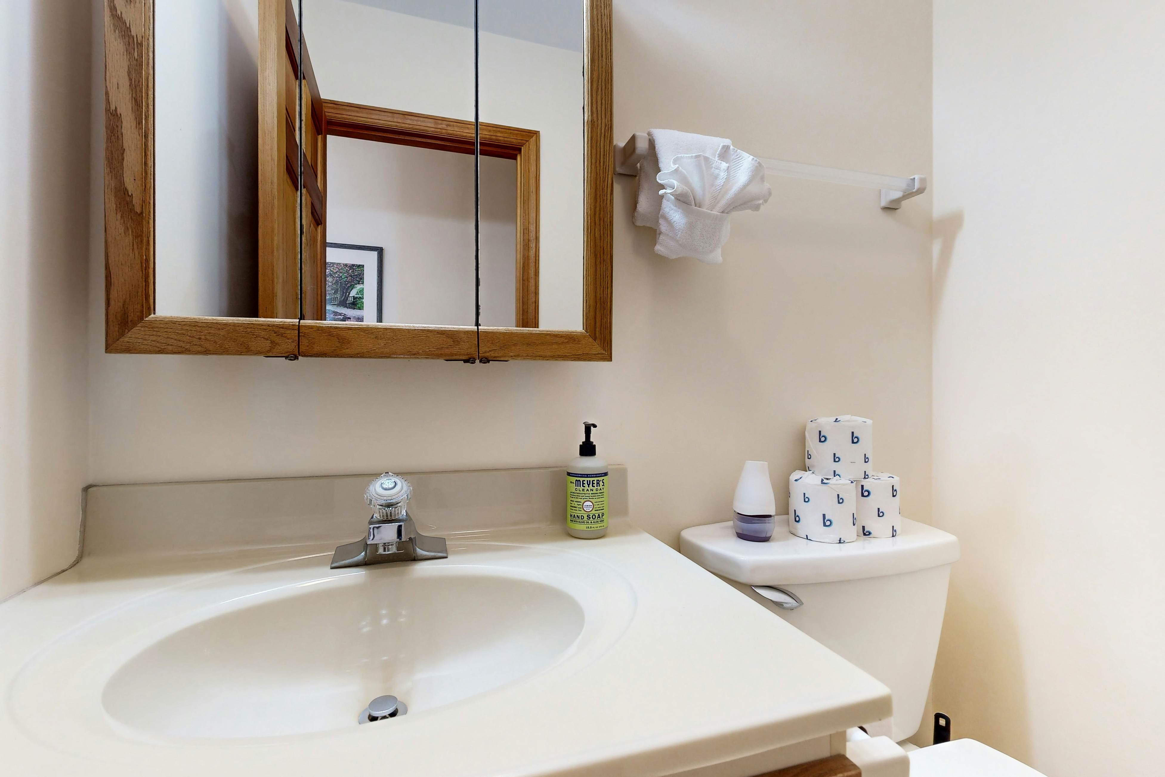 Thompson Lake Estate