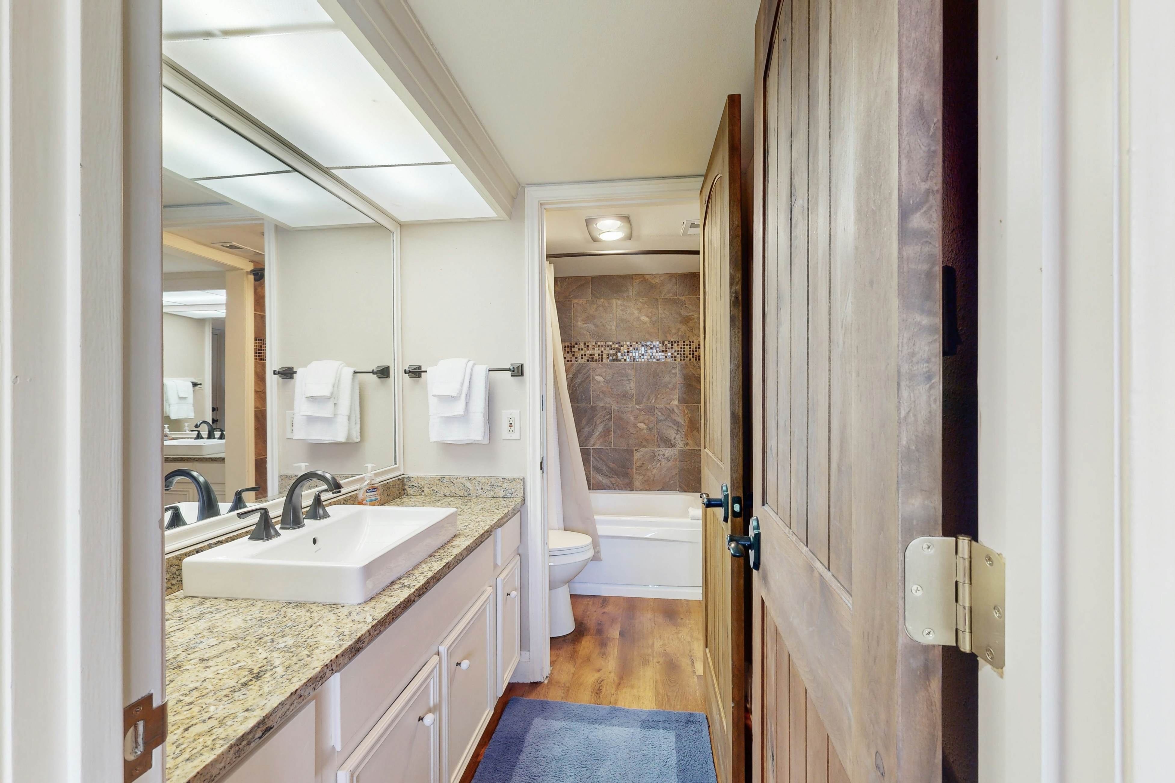 Lavish World of Tennis