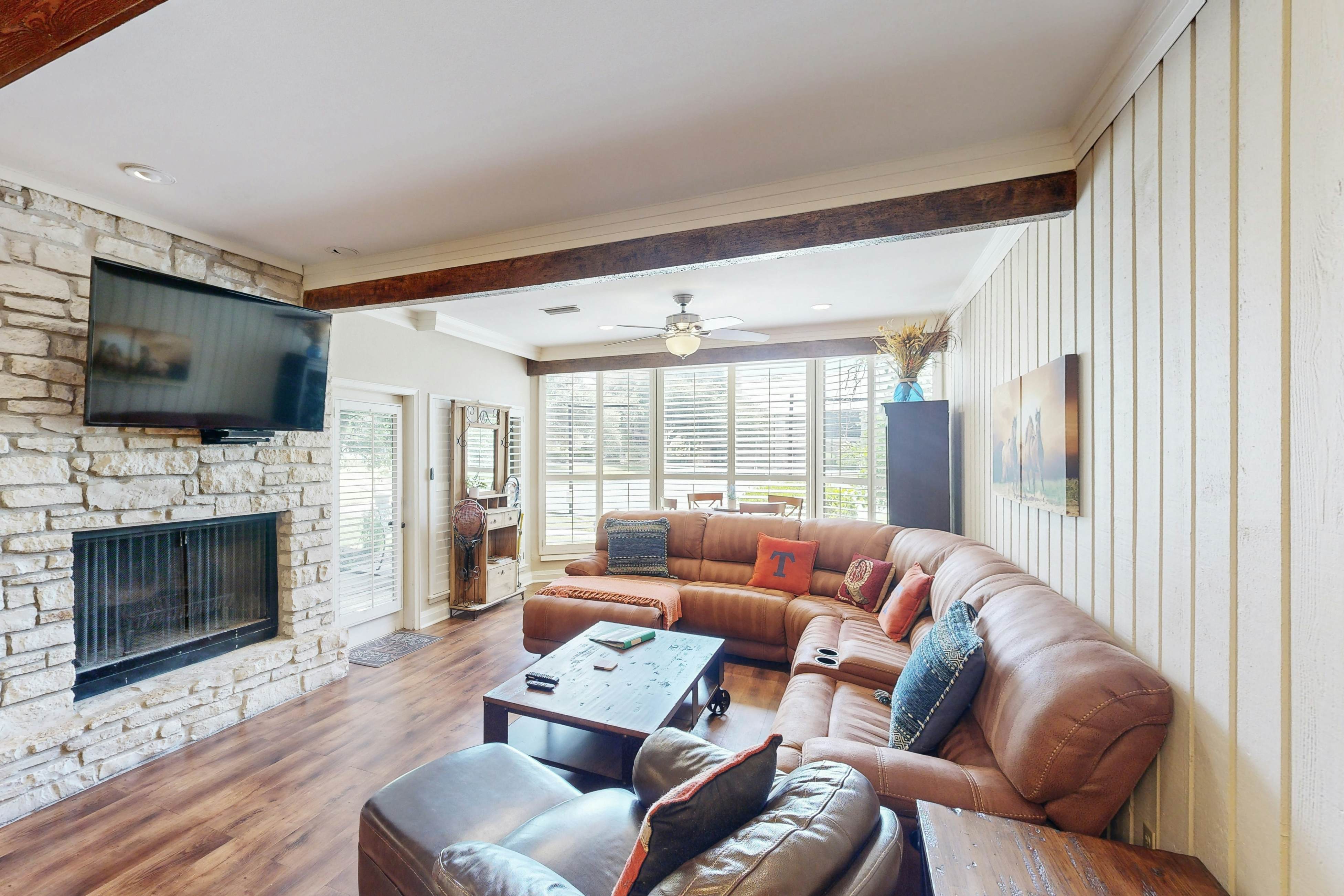 Lavish World of Tennis