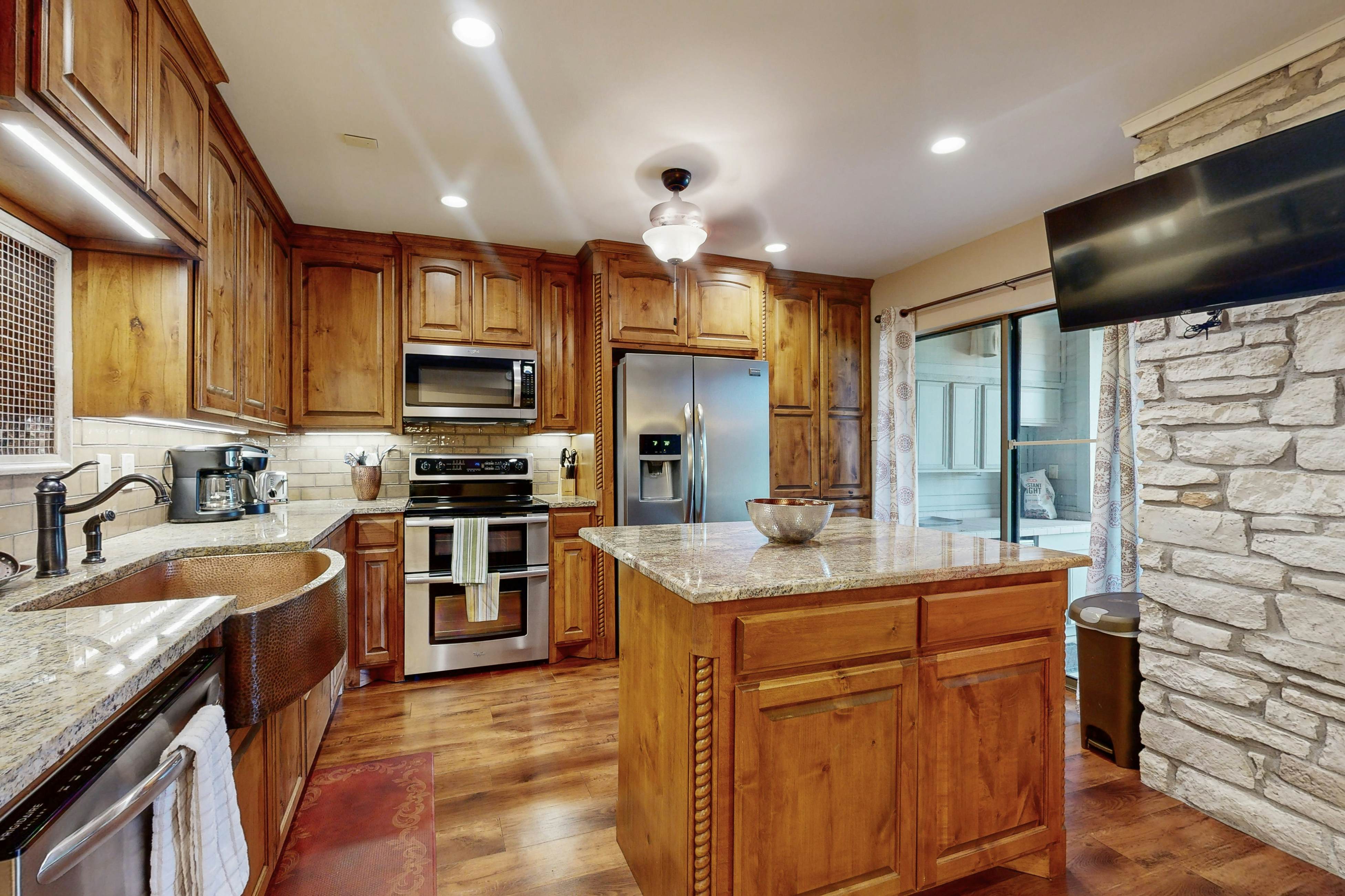 Lavish World of Tennis