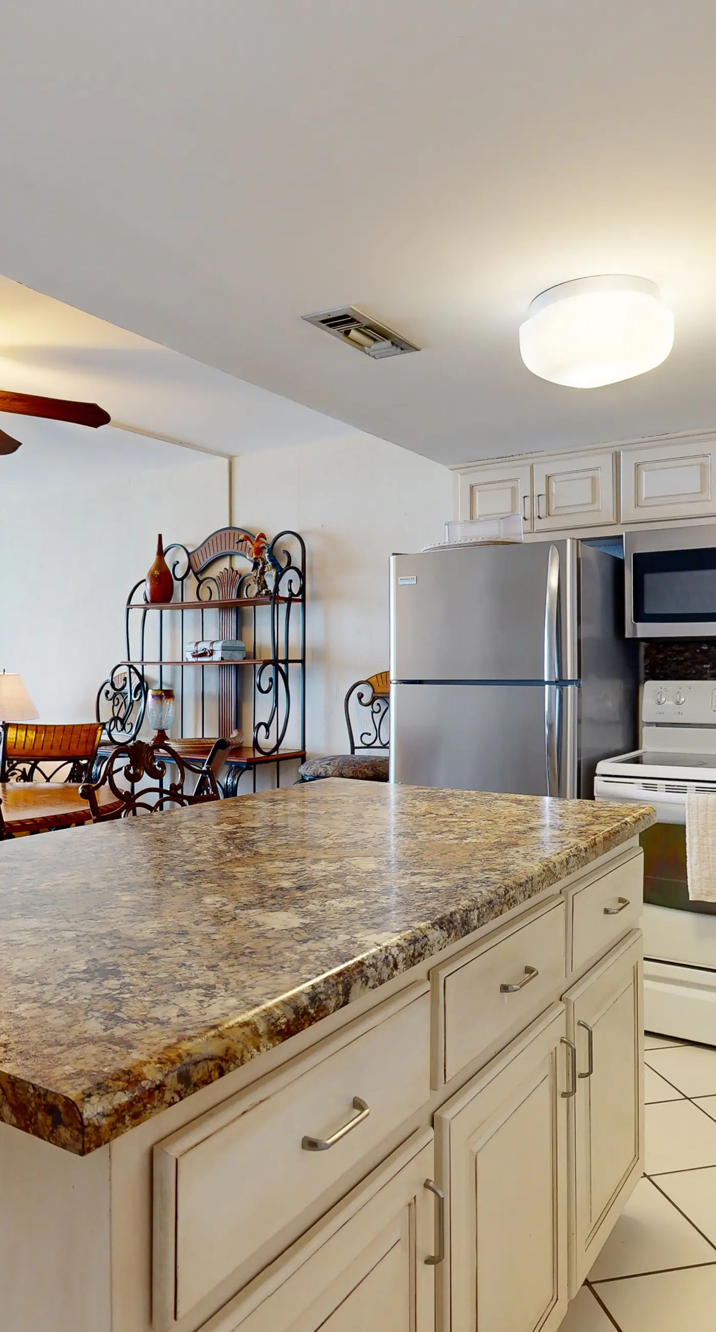 Water's Edge Resort 1501