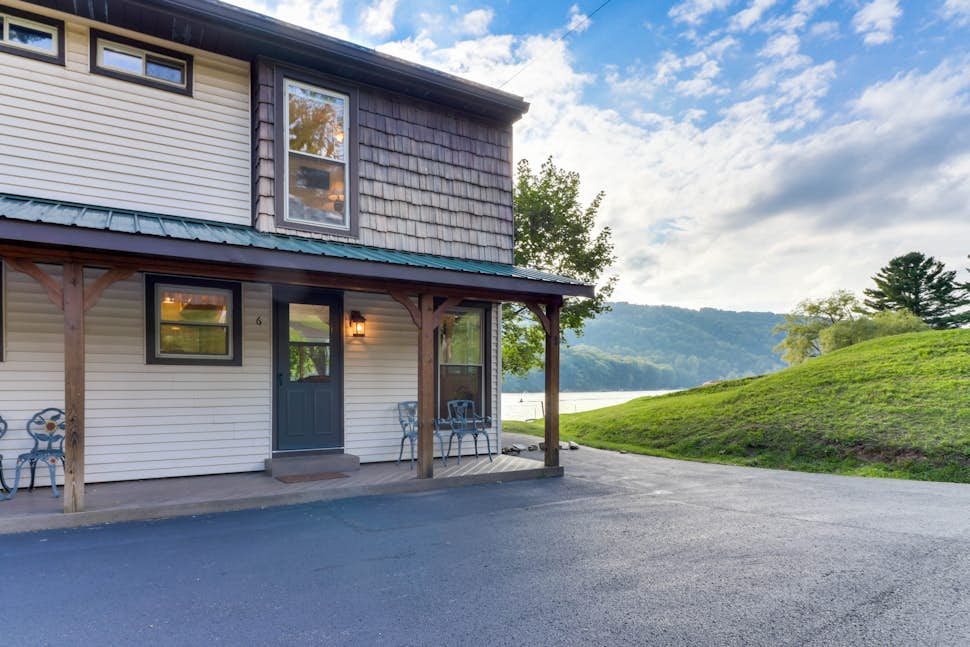 Driftwood 6 2 BD McHenry, MD Vacation Rental Vacasa