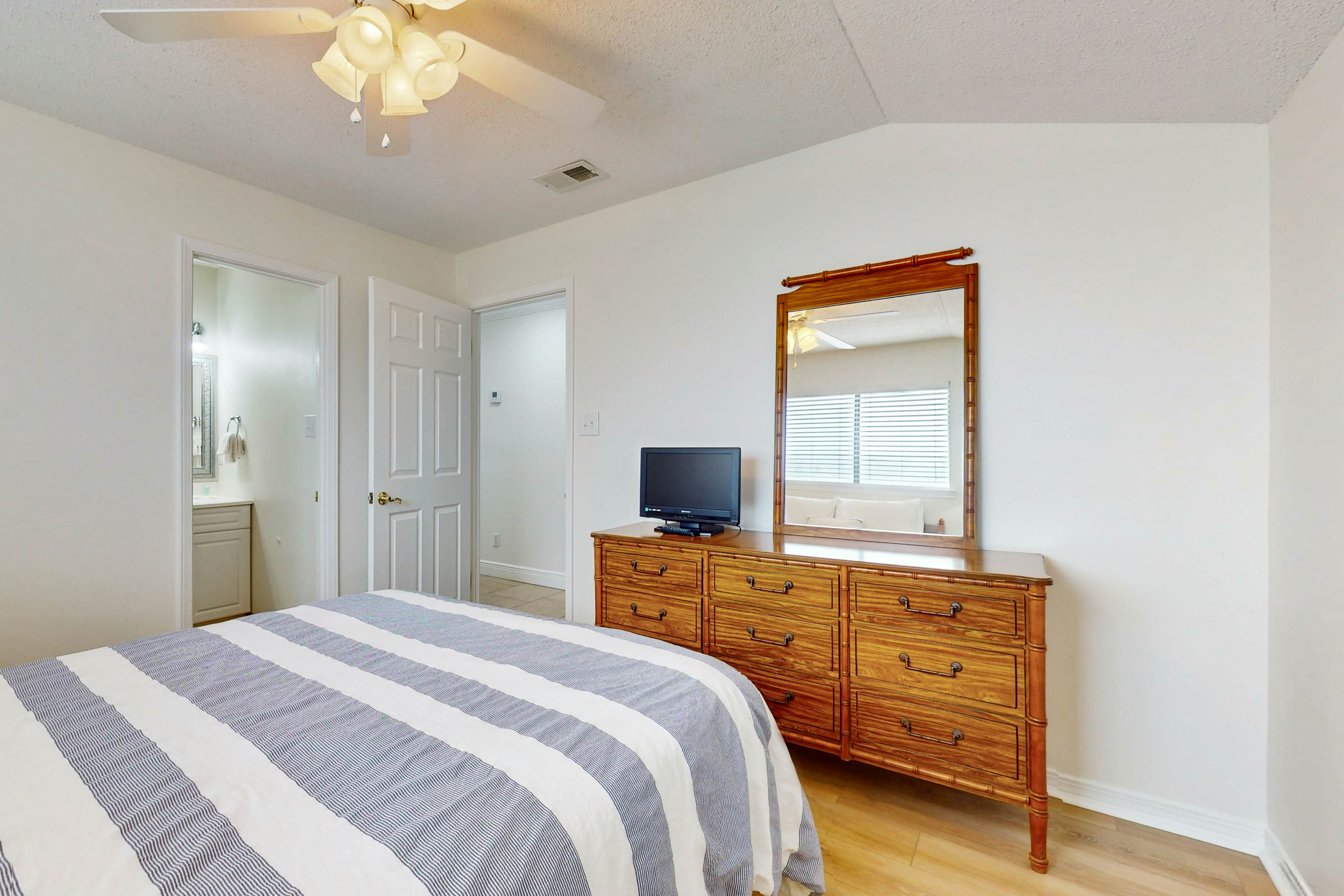 Lei Lani Mini Tower 315