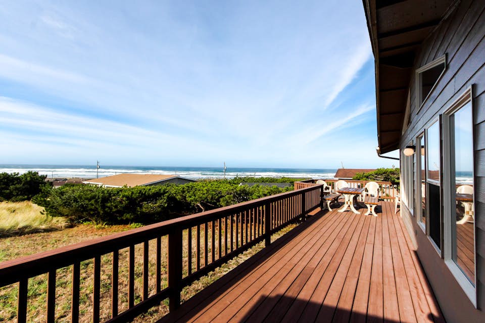 Scandia House in Bayshore Estates! 3 BD Vacation Rental in Waldport