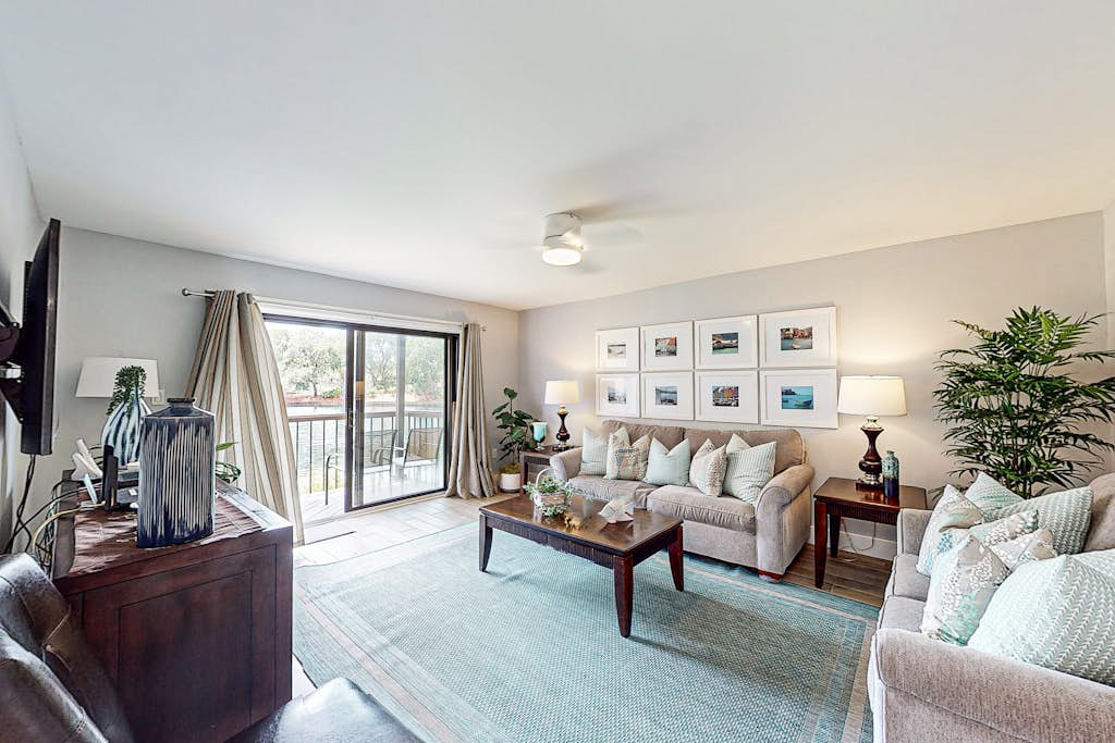 Roomy Villa with WiFi, Pool, & Hot Tub - Steps from the Ocean — Hilton Head, SC — vacation rental