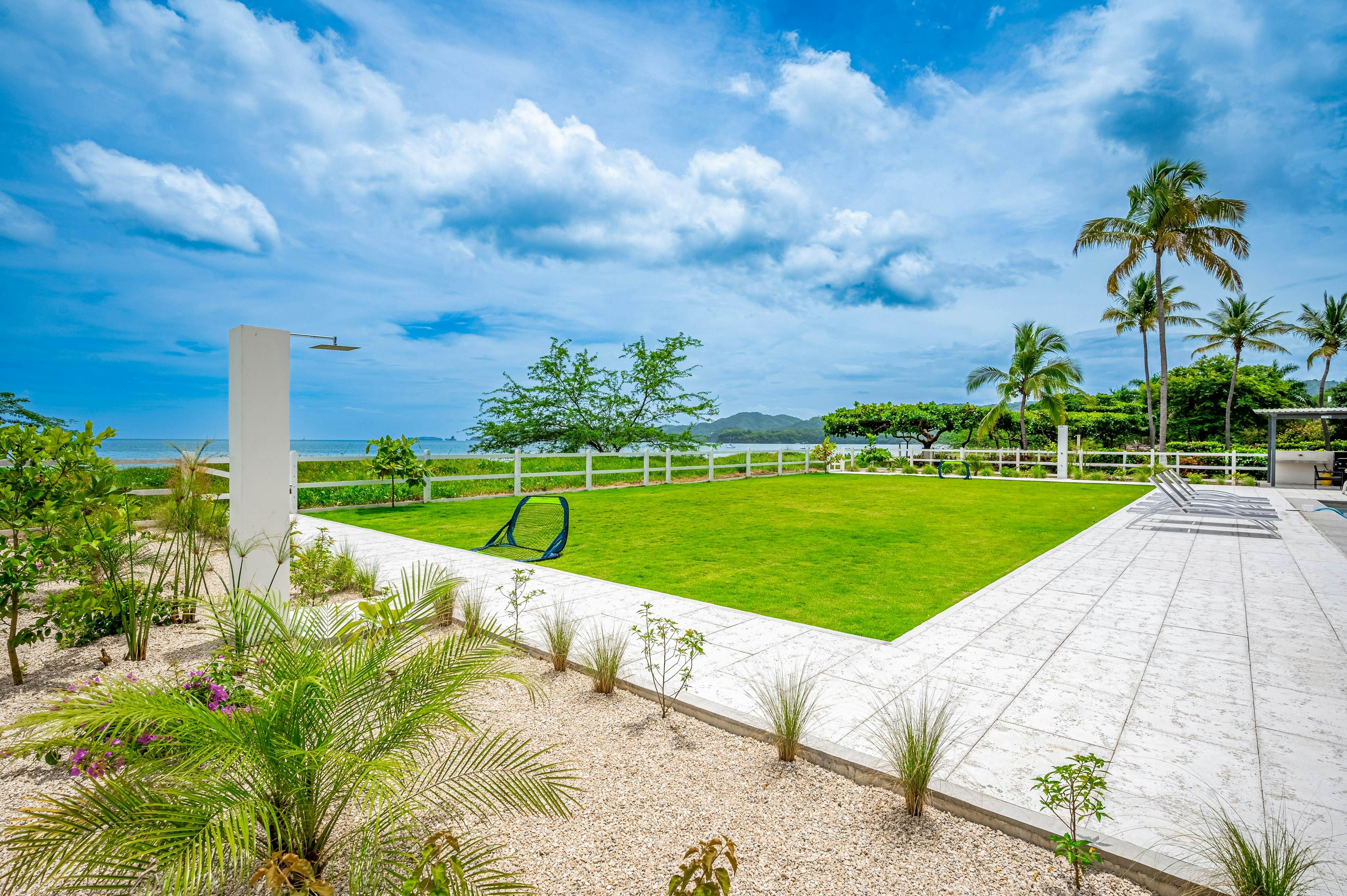 Cielo Azul at Golden Palms