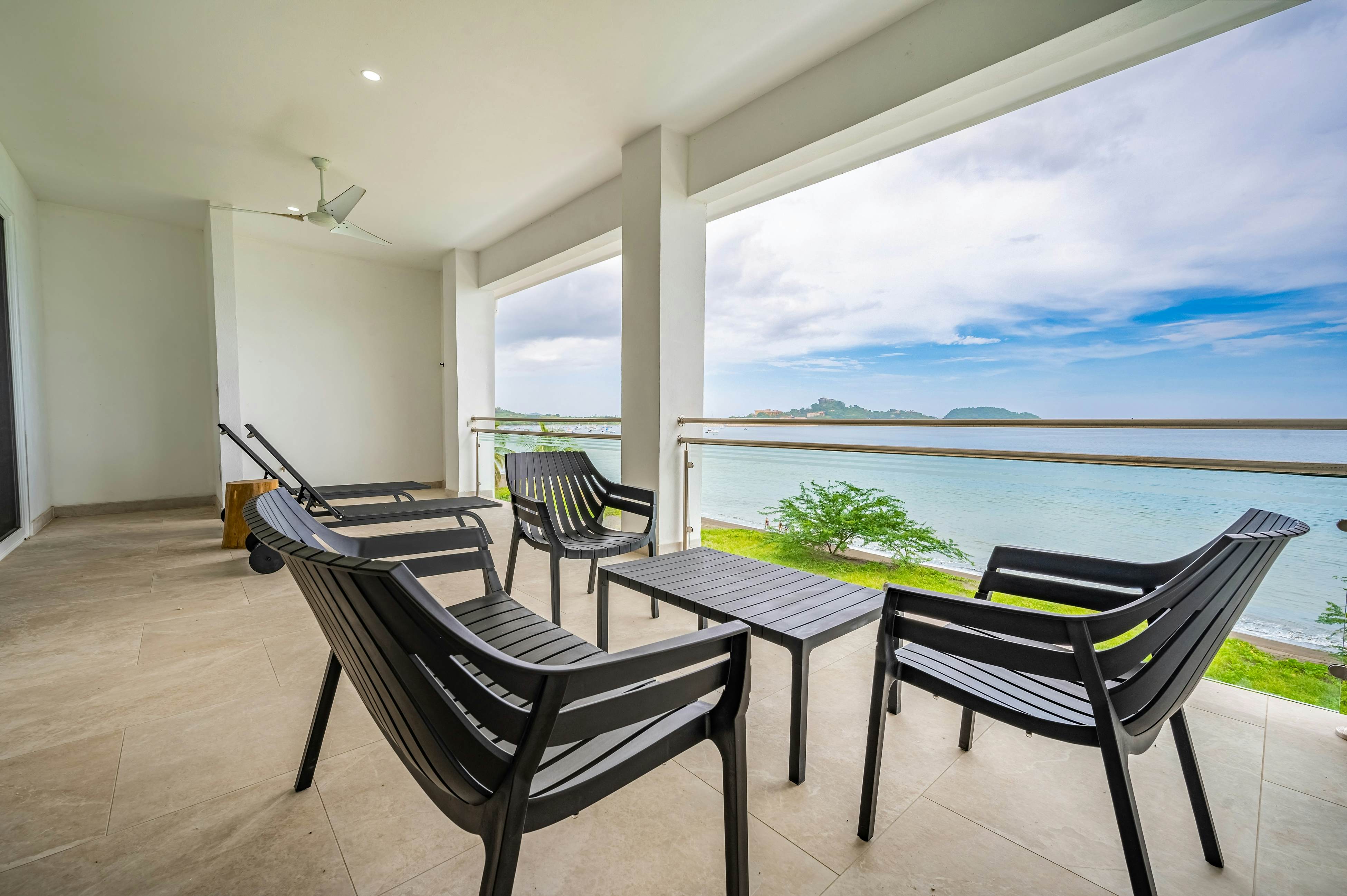 Cielo Azul at Golden Palms