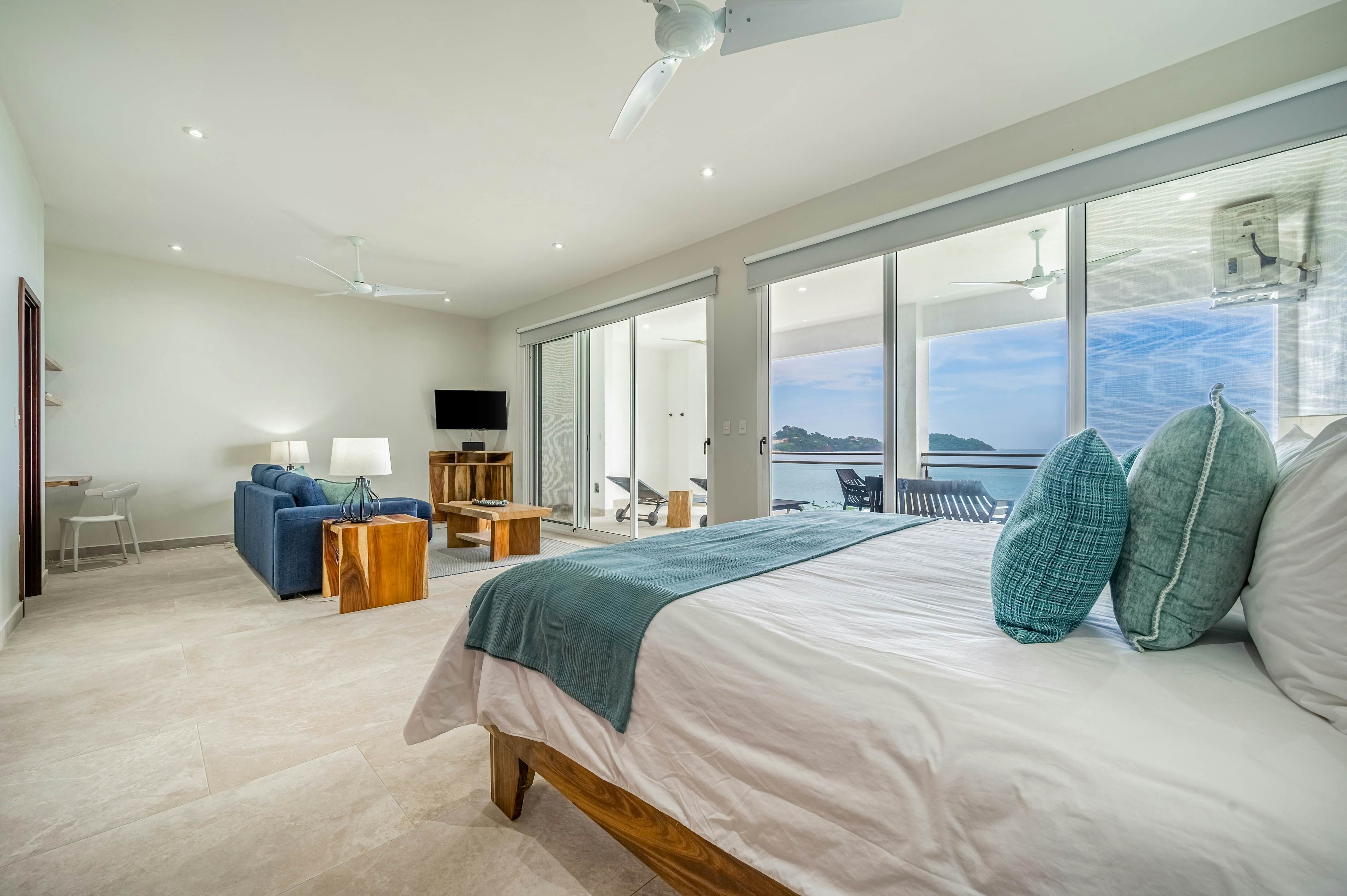 Cielo Azul at Golden Palms