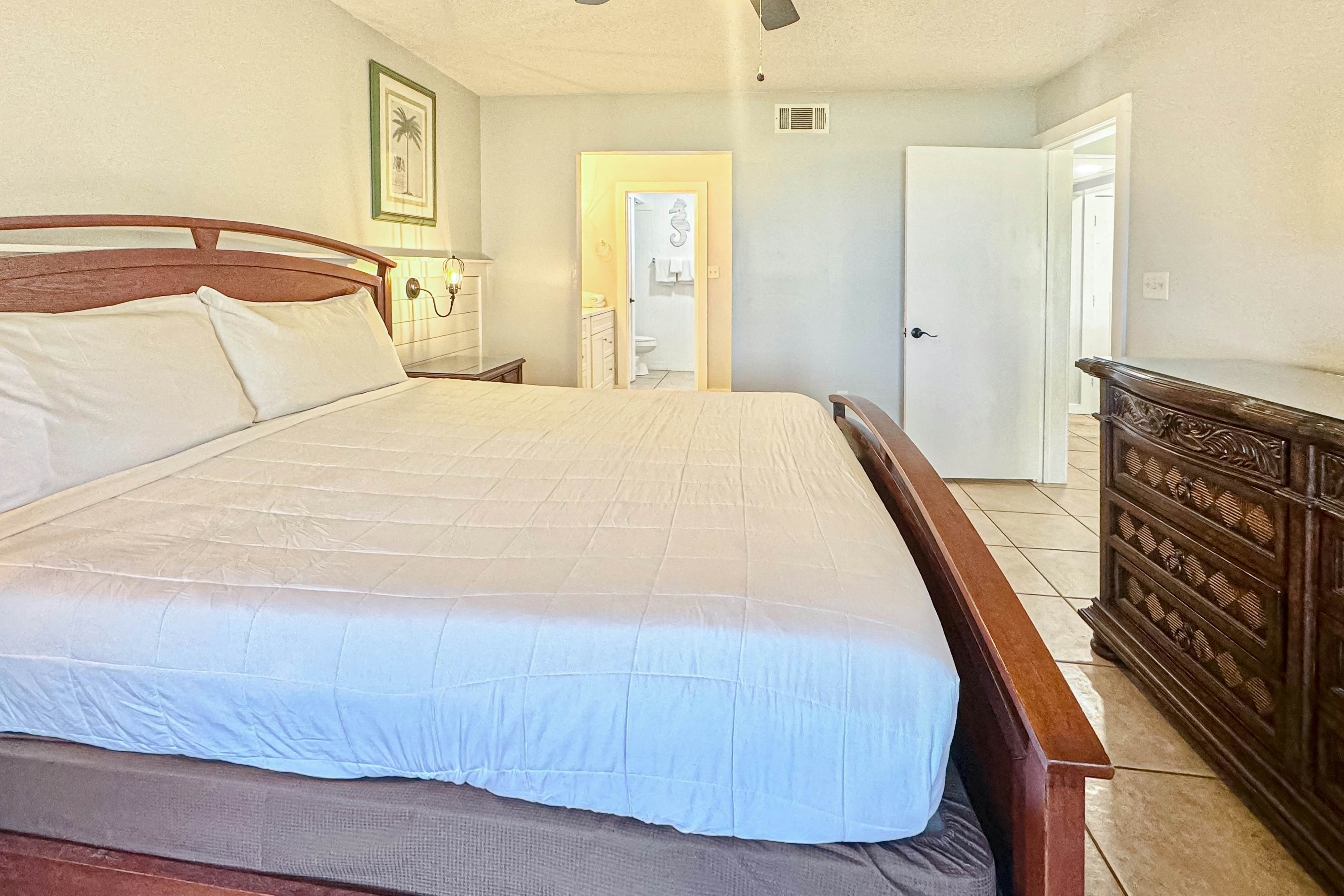 Edgewater Golf Villa #3303