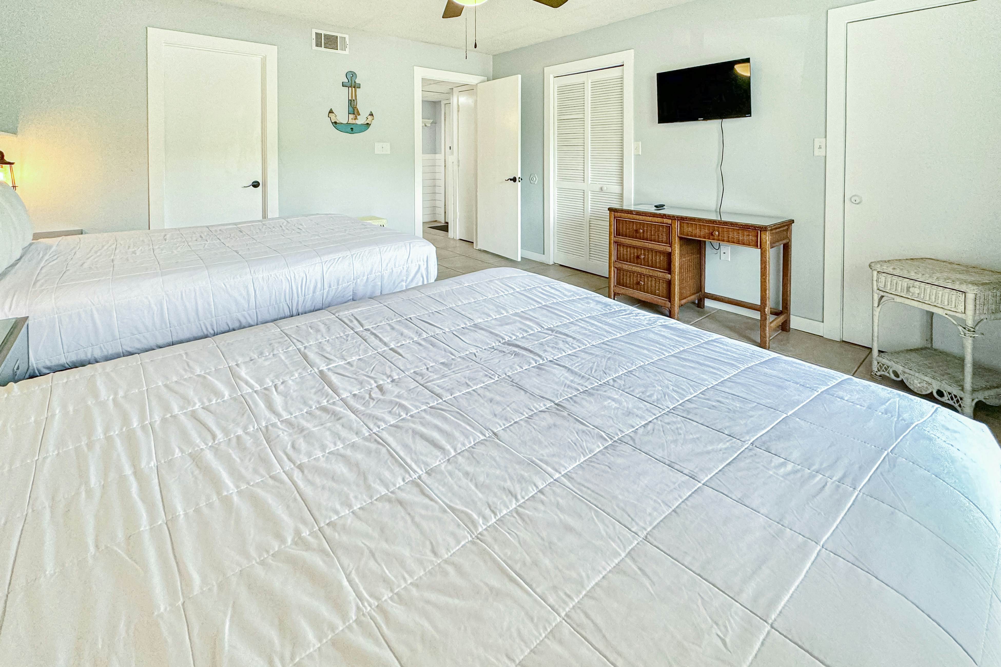 Edgewater Golf Villa #3303