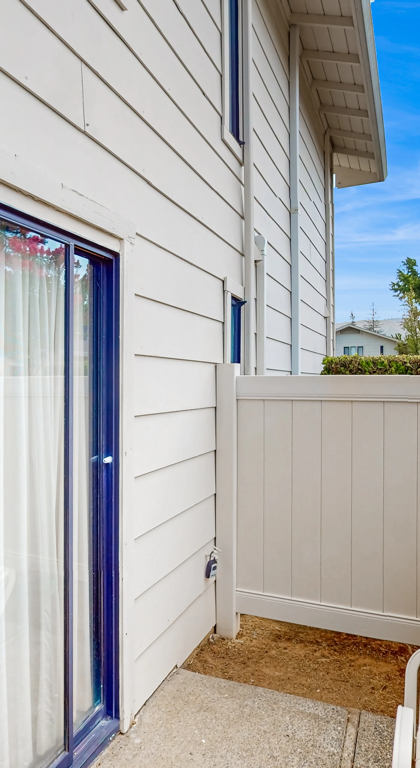Step outside to your second private patio with a privacy fence — ideal for morning coffee before exploring Napa's world-class wineries