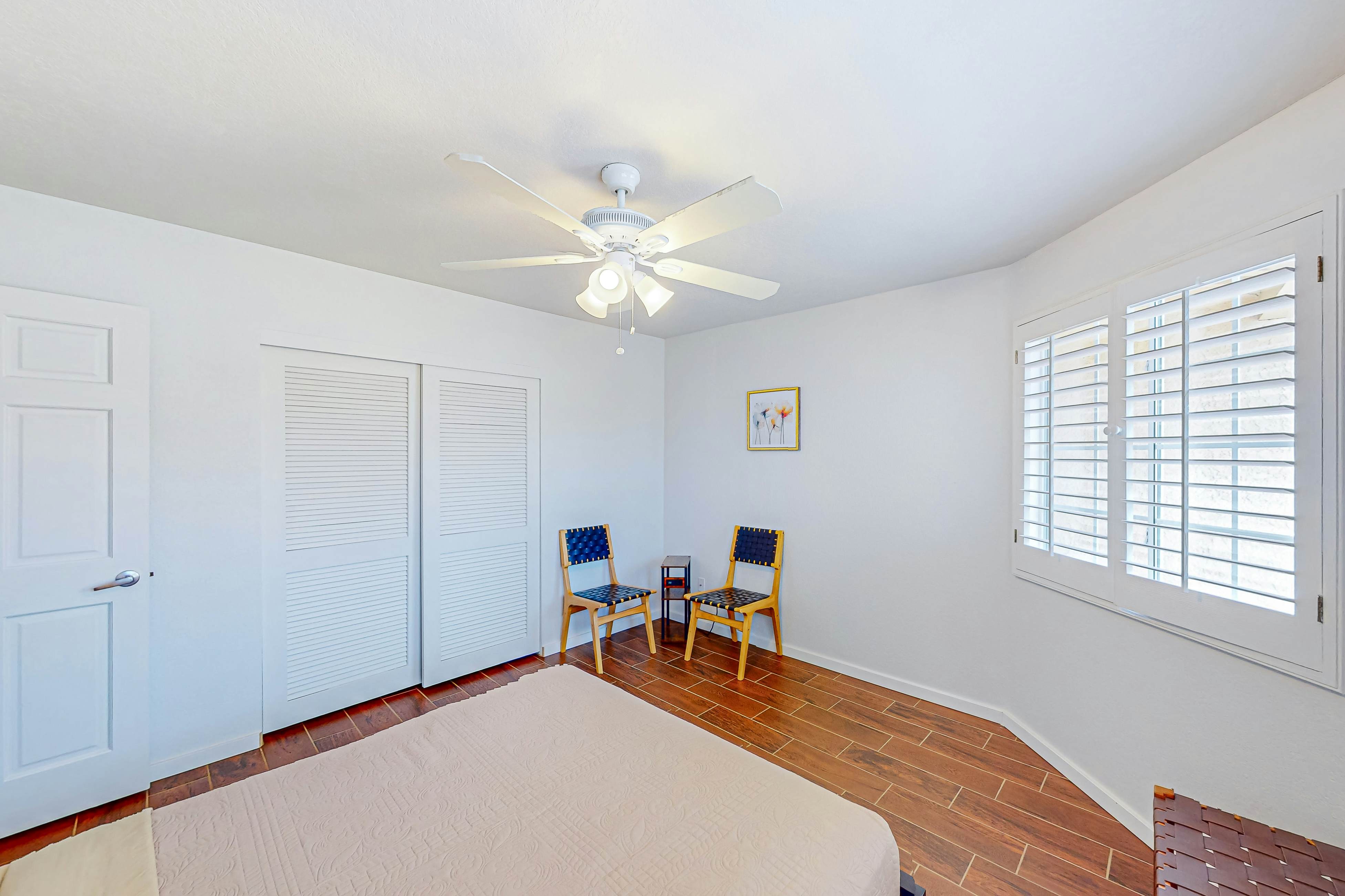 Valparaiso Desert Paradise 