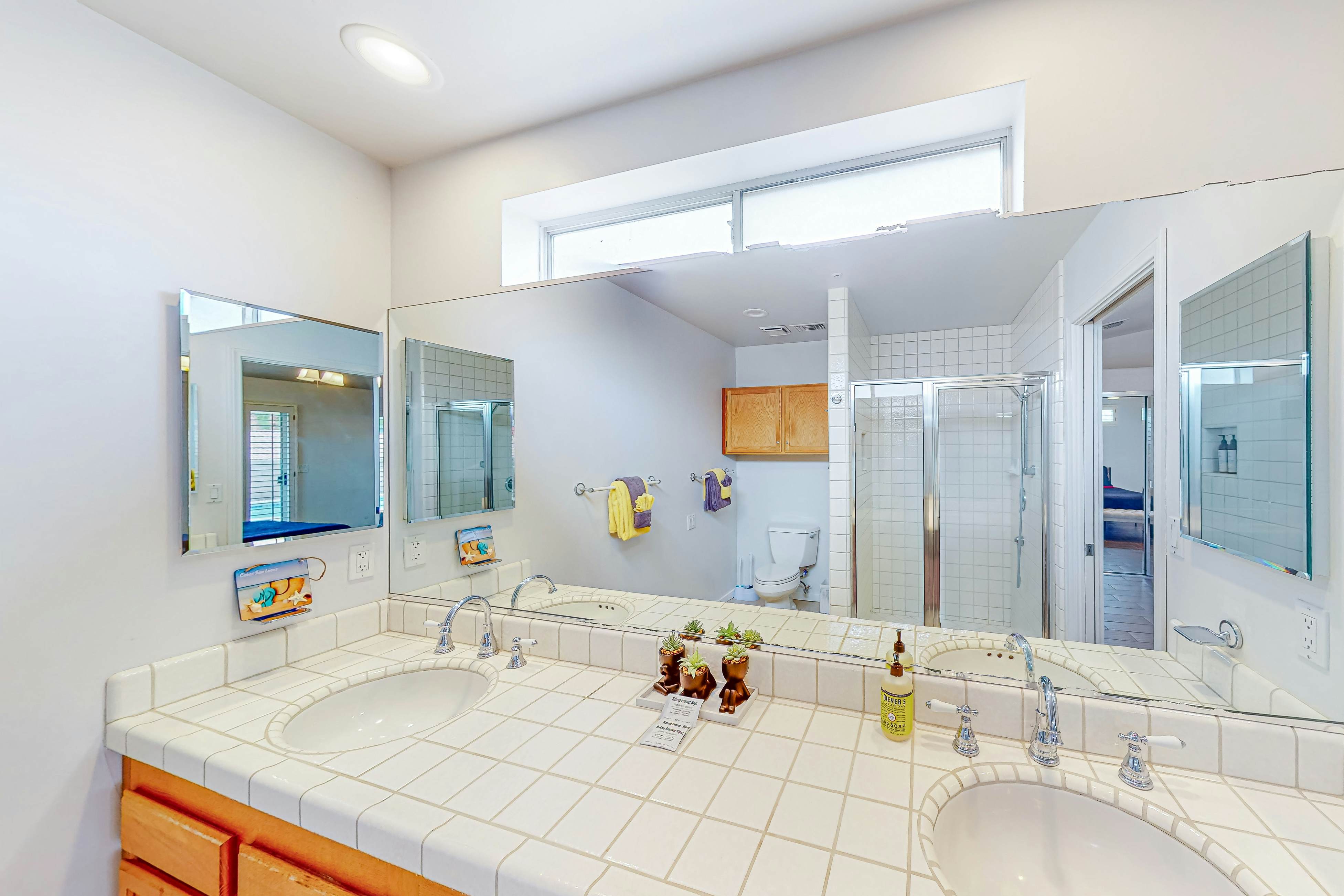 Valparaiso Desert Paradise 