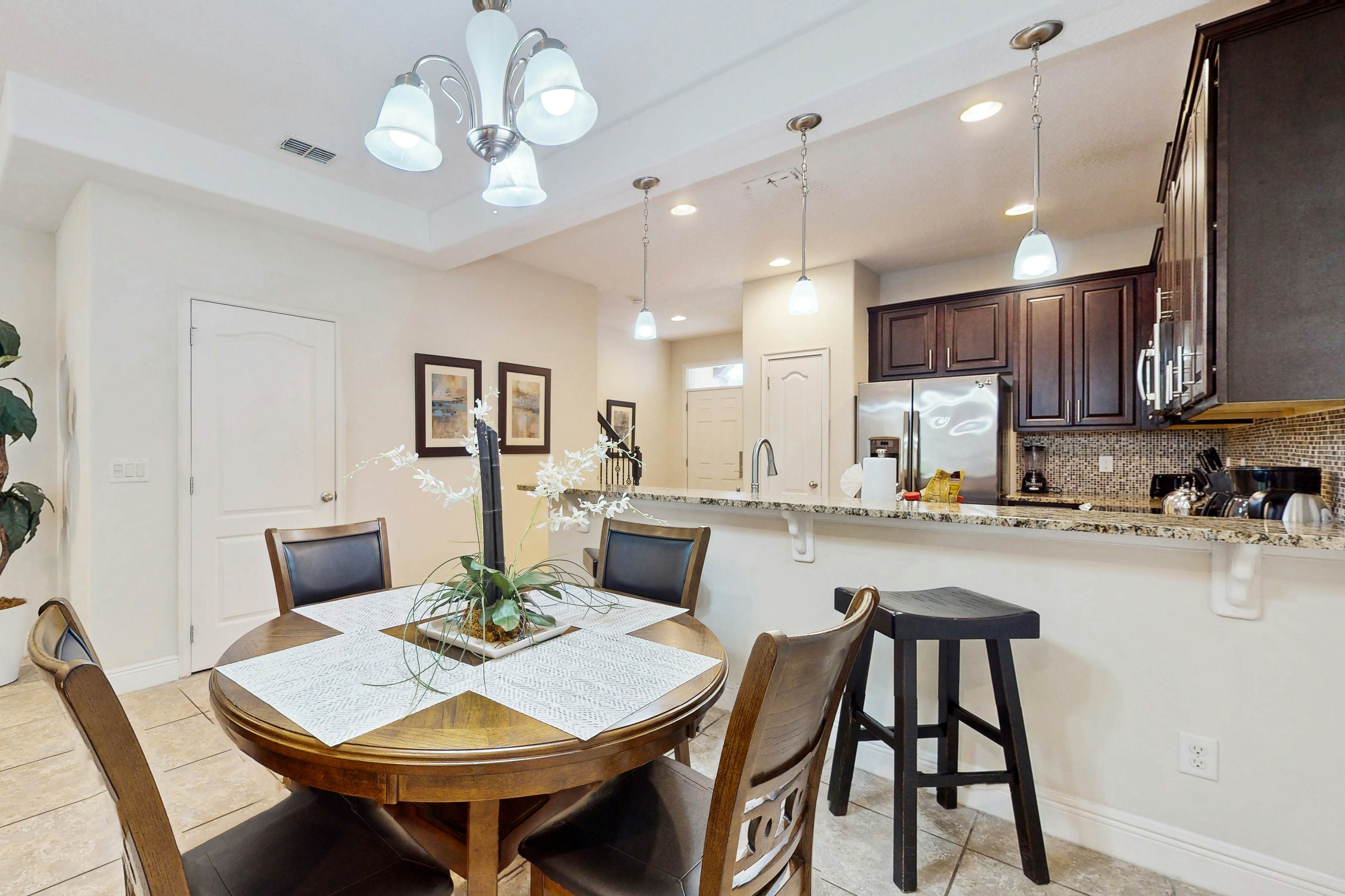 Roseville Getaway - The Fountains at Champions Gate