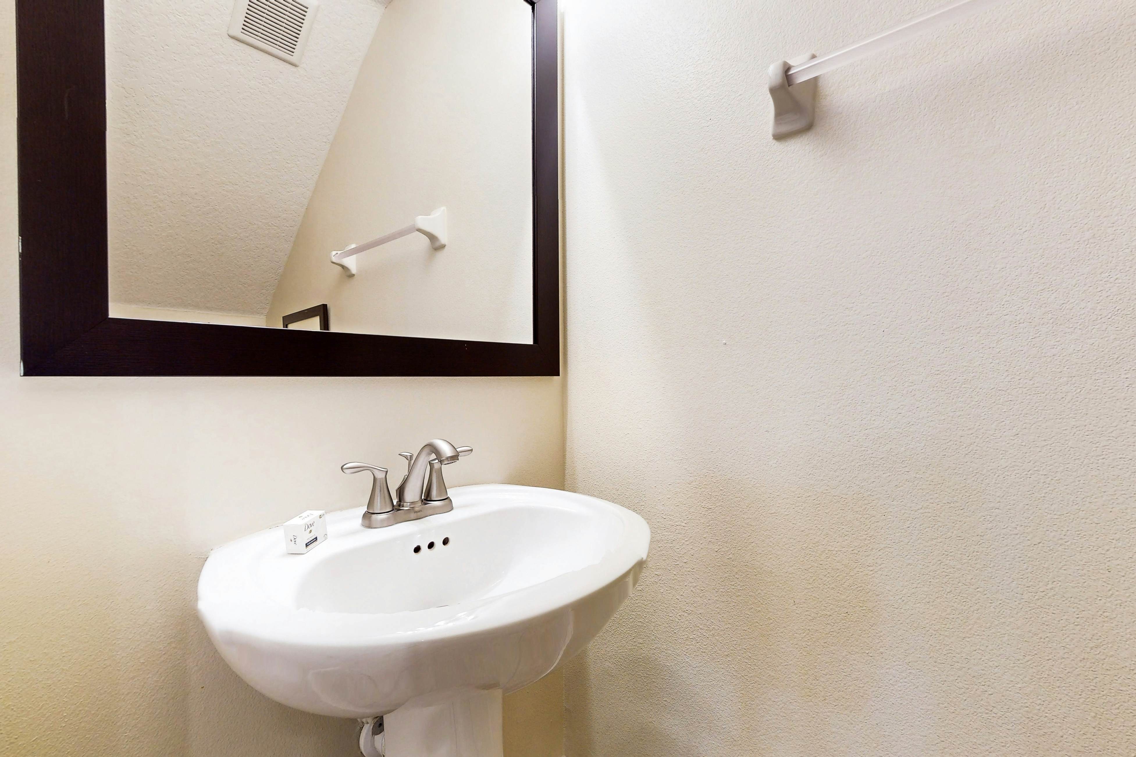 Roseville Getaway - The Fountains at Champions Gate