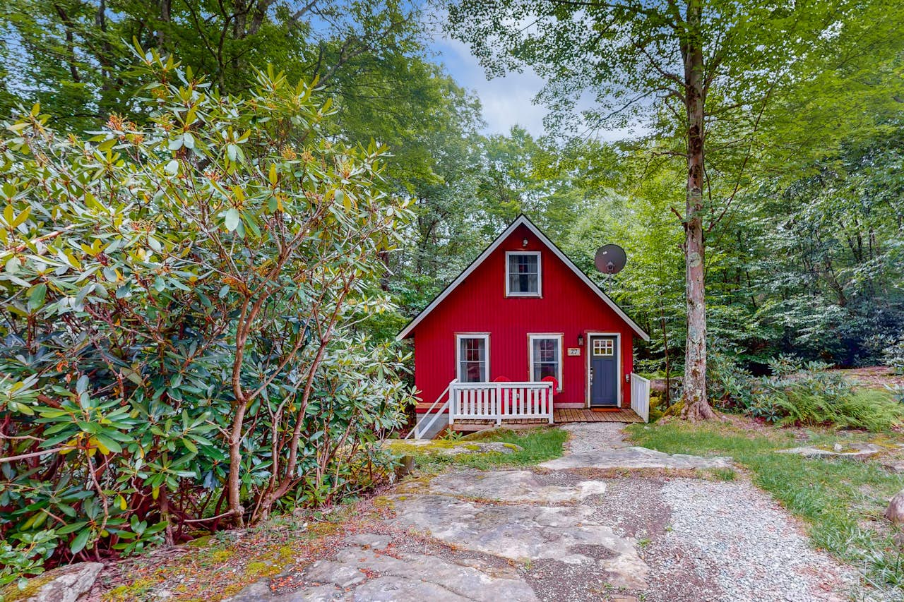 Big Boulder Retreat 2 BD Oakland, MD Vacation Rental Vacasa