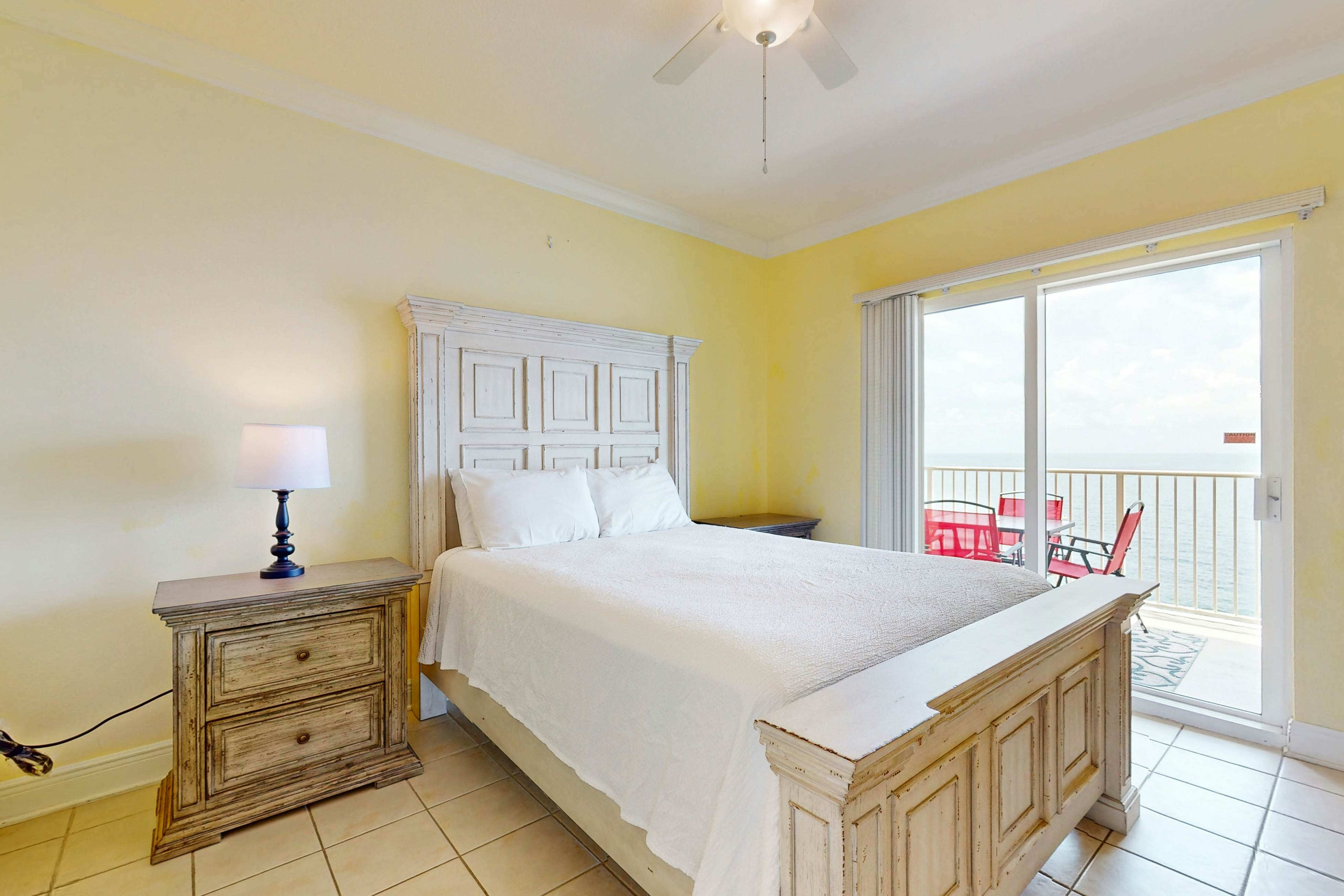 Crystal Shores West 1307