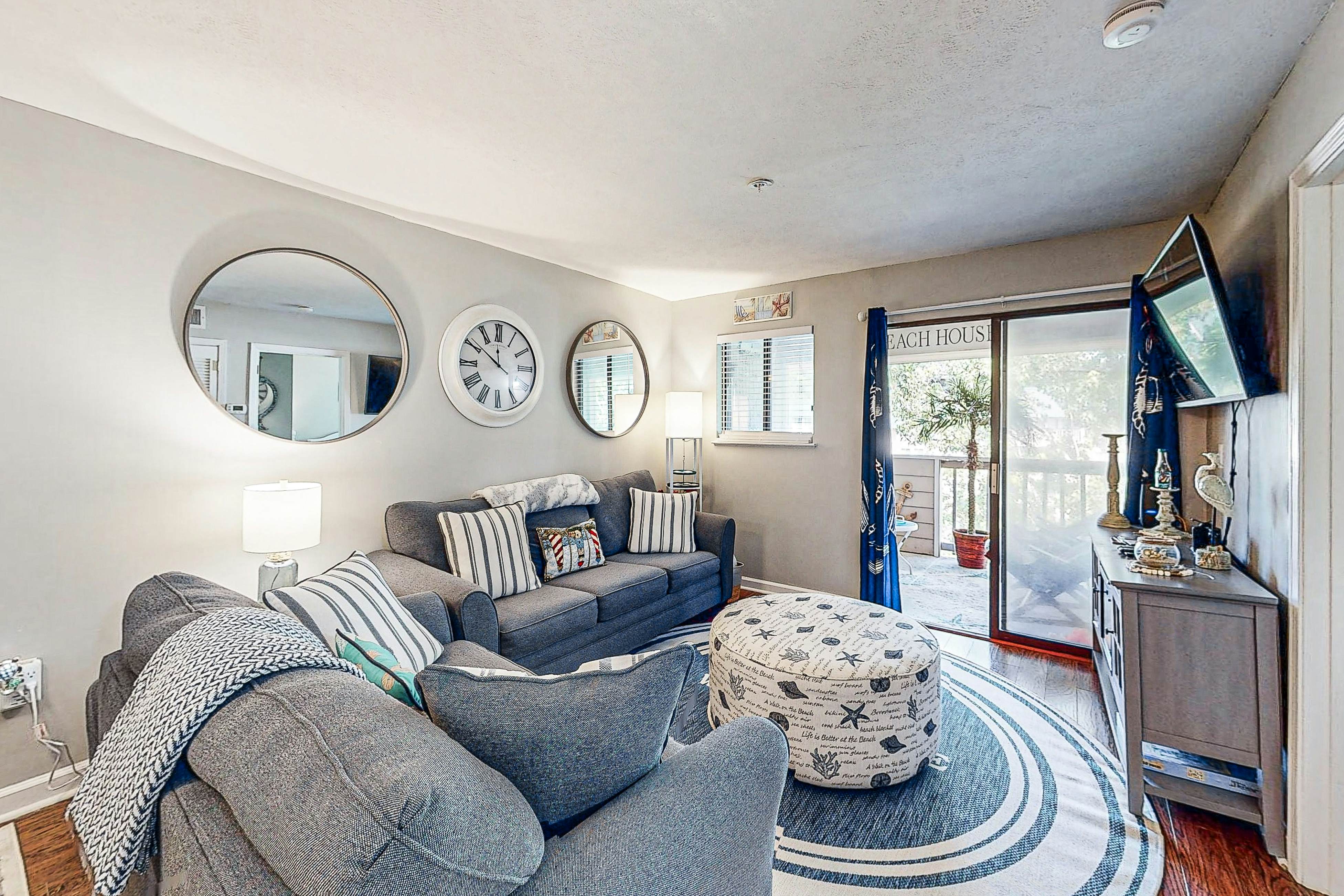 Spa On Port Royal Sound 3313