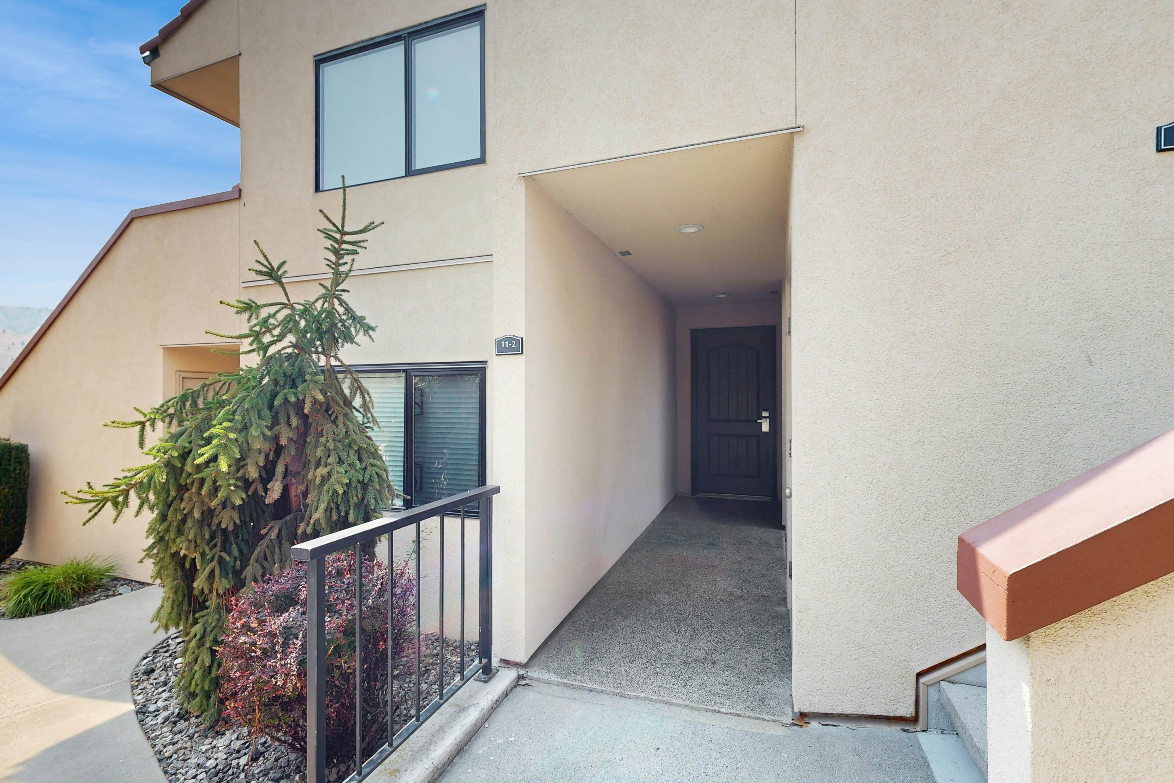 Lake Chelan Shores - Canoe Fancy #11-2