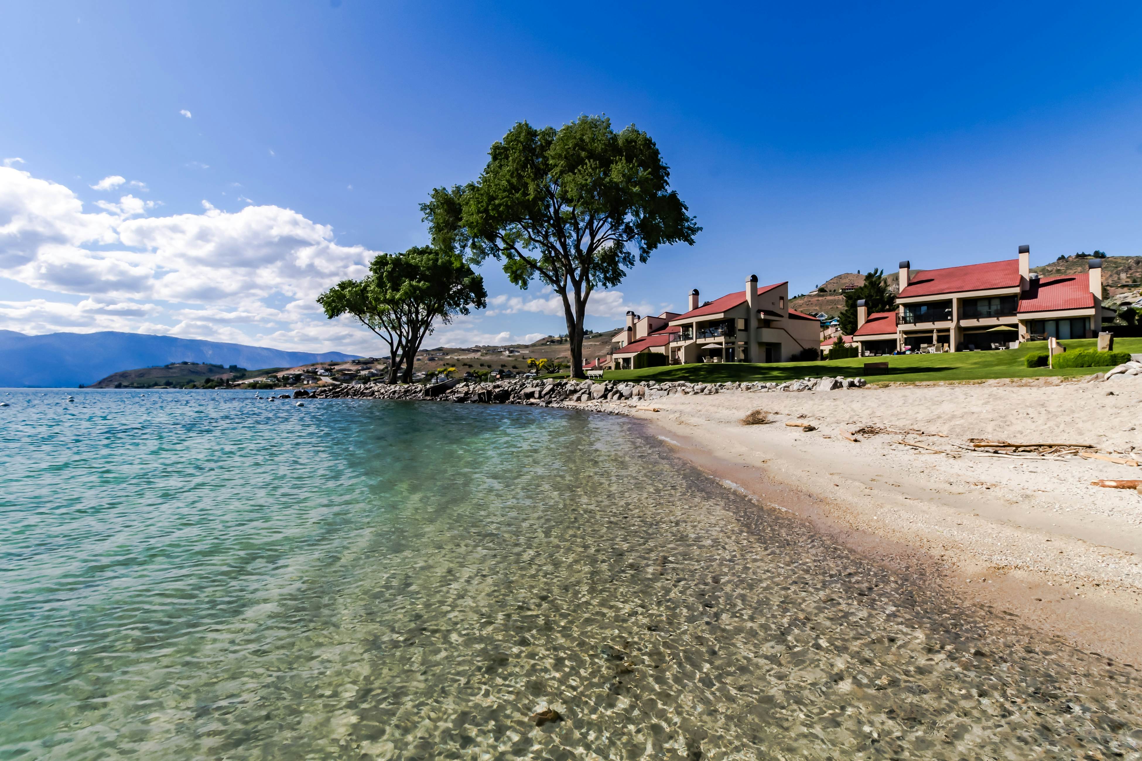 Lake Chelan Shores - Canoe Fancy #11-2