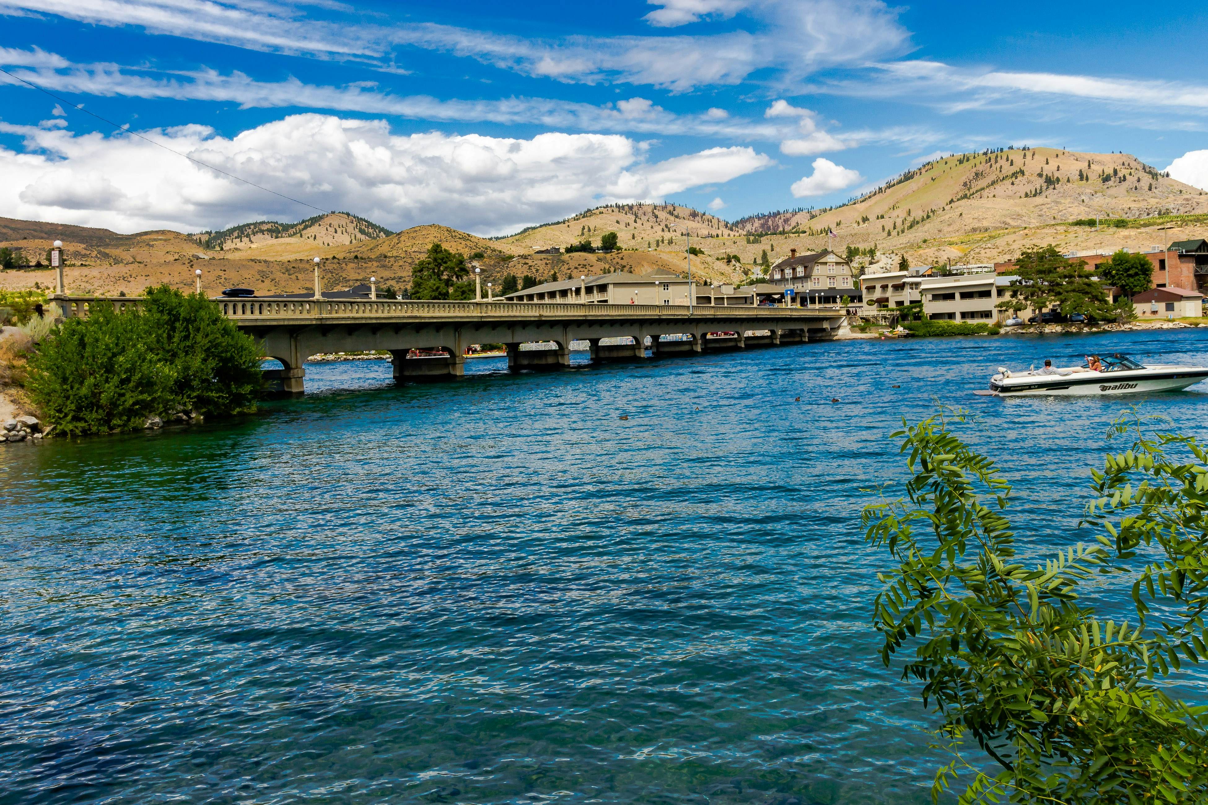 Lake Chelan Shores - Canoe Fancy #11-2