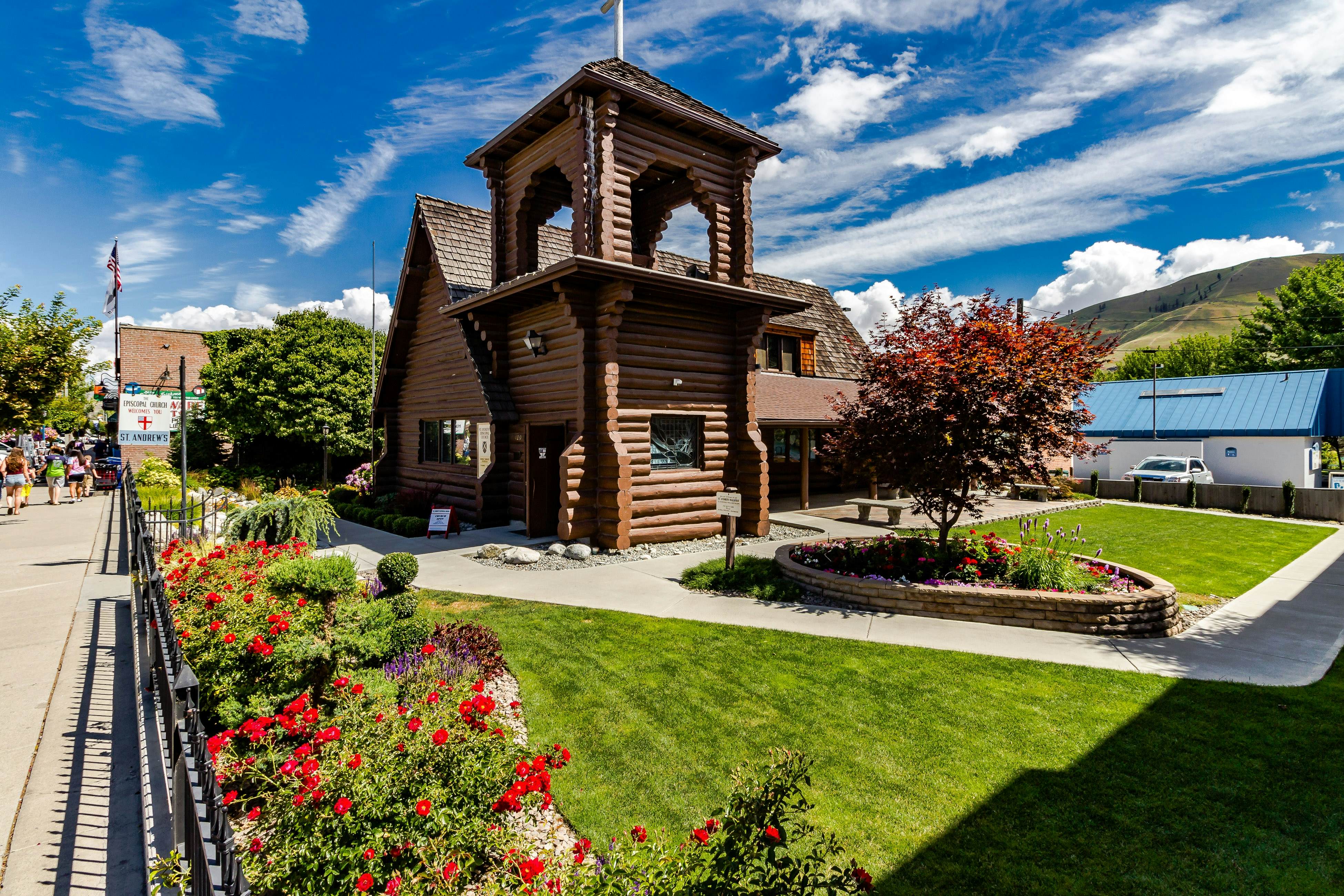 Lake Chelan Shores - Canoe Fancy #11-2