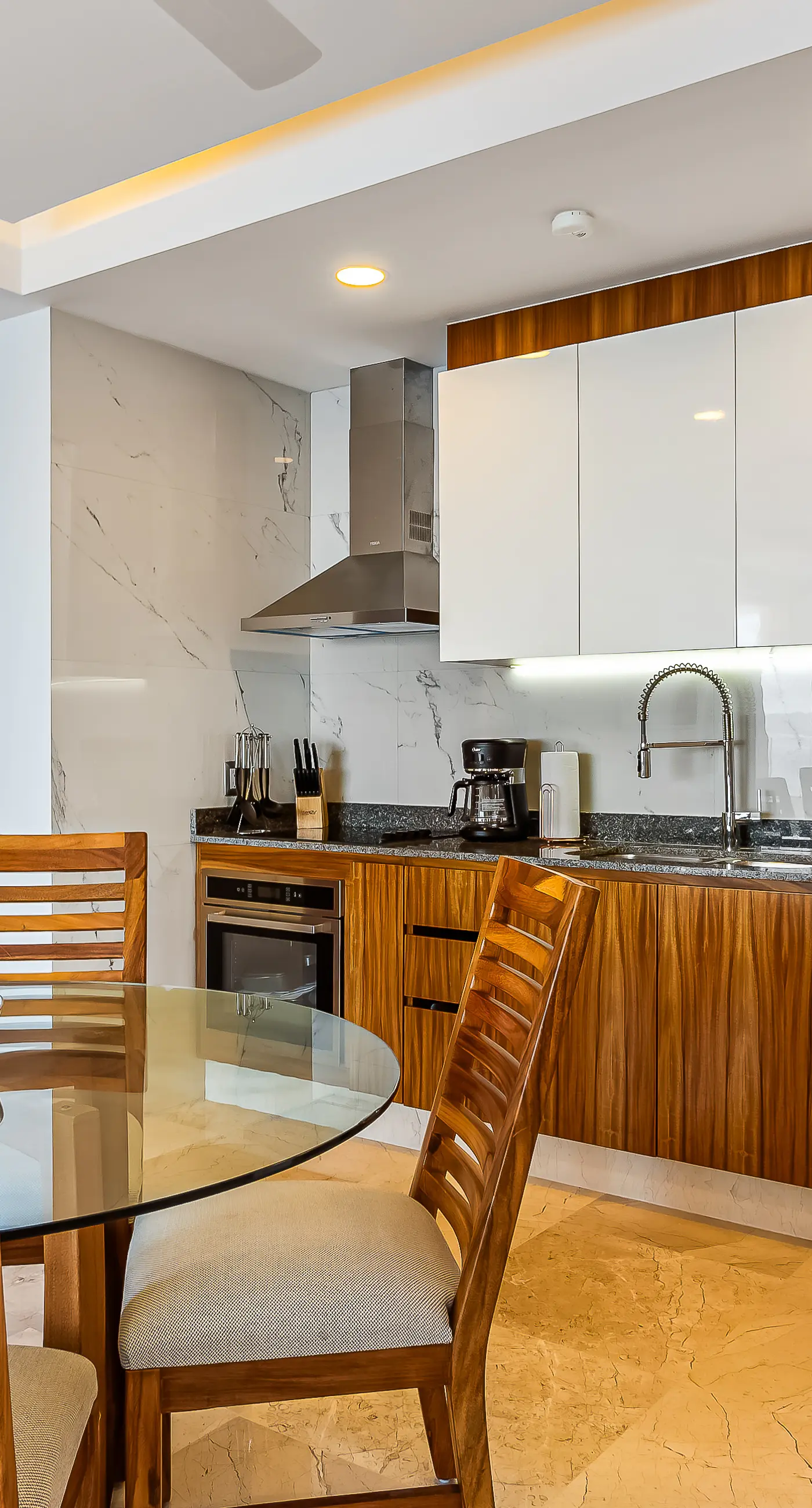 Blue Horizon 601 at Residences