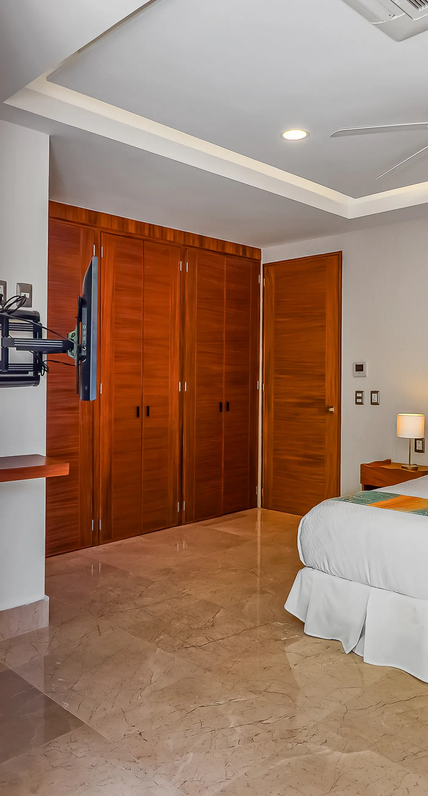 Blue Horizon 601 at Residences