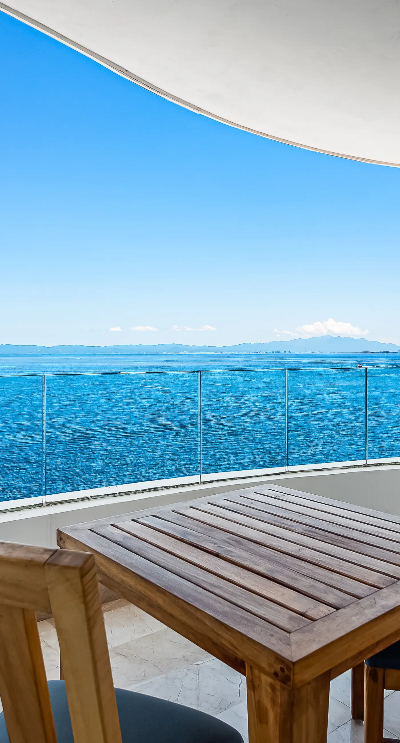 Blue Horizon 601 at Residences