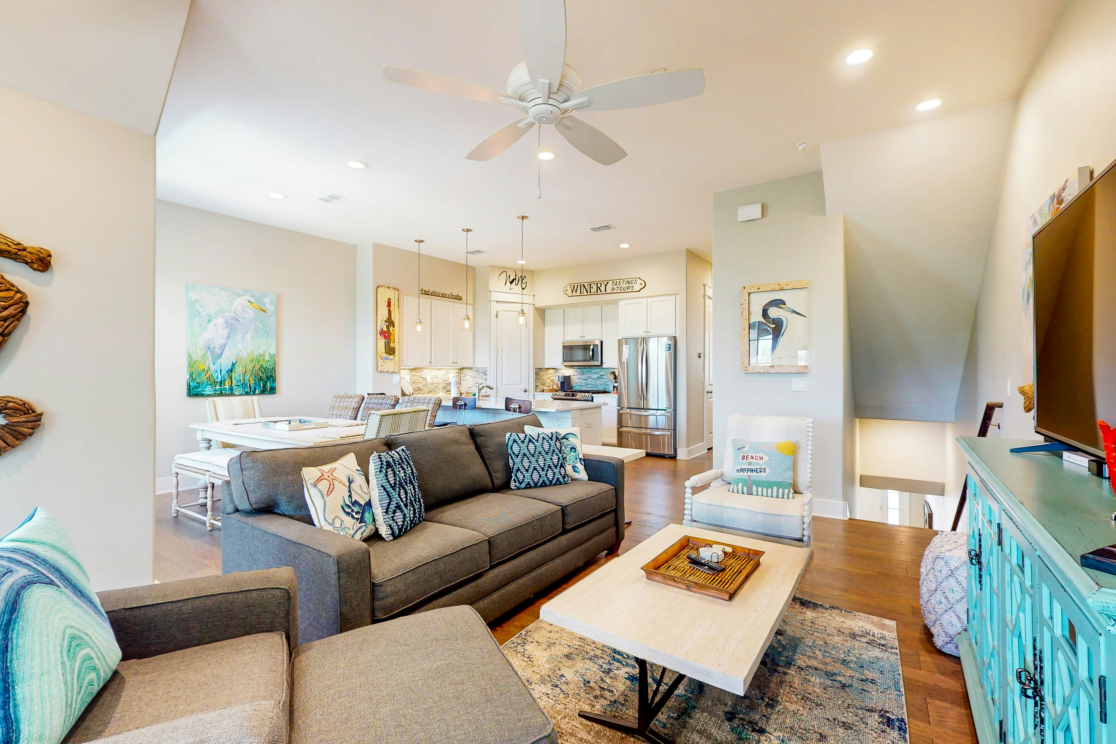 Parrots Cove at Palmilla Beach