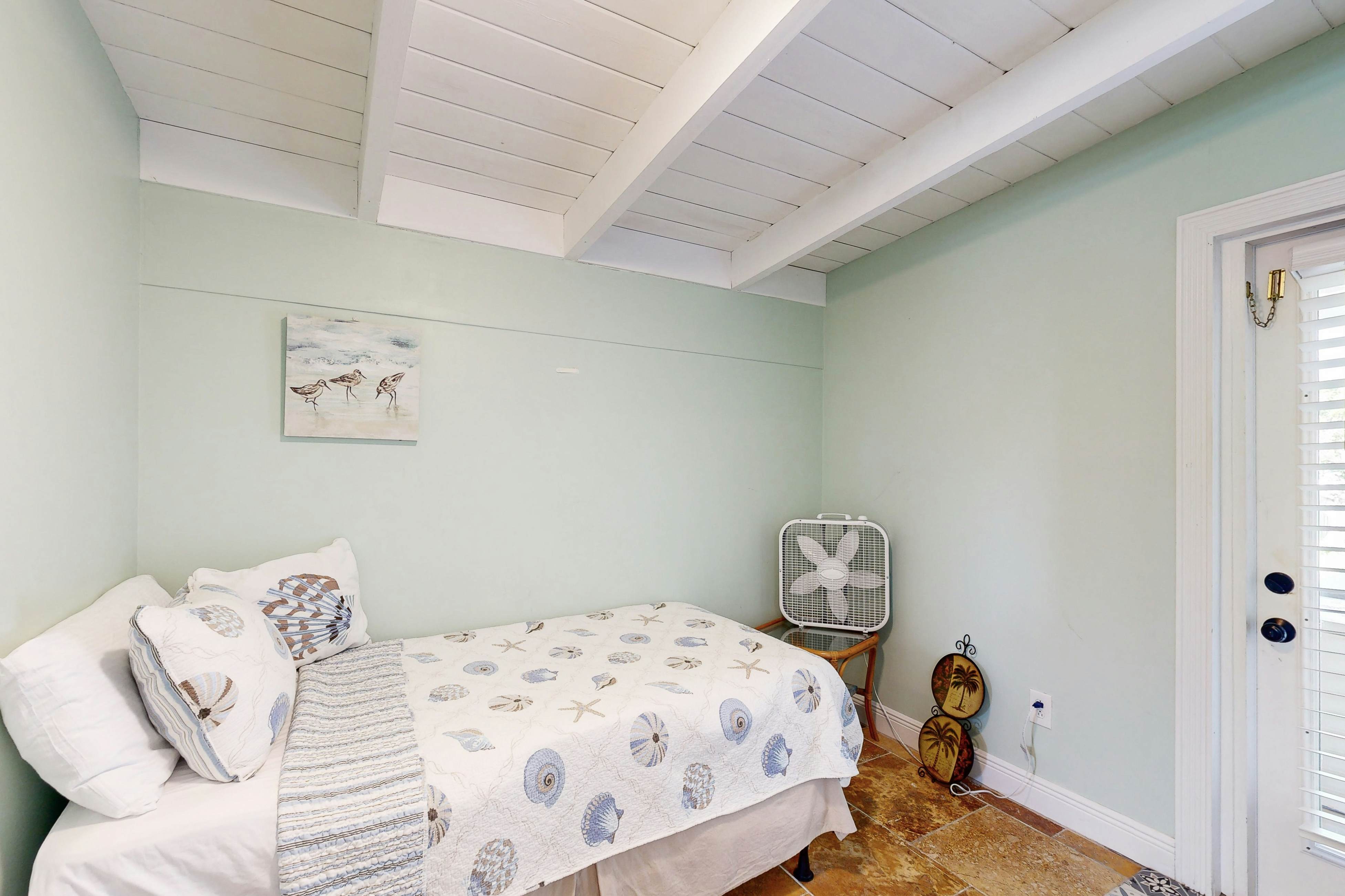 Key Colony Hide Away