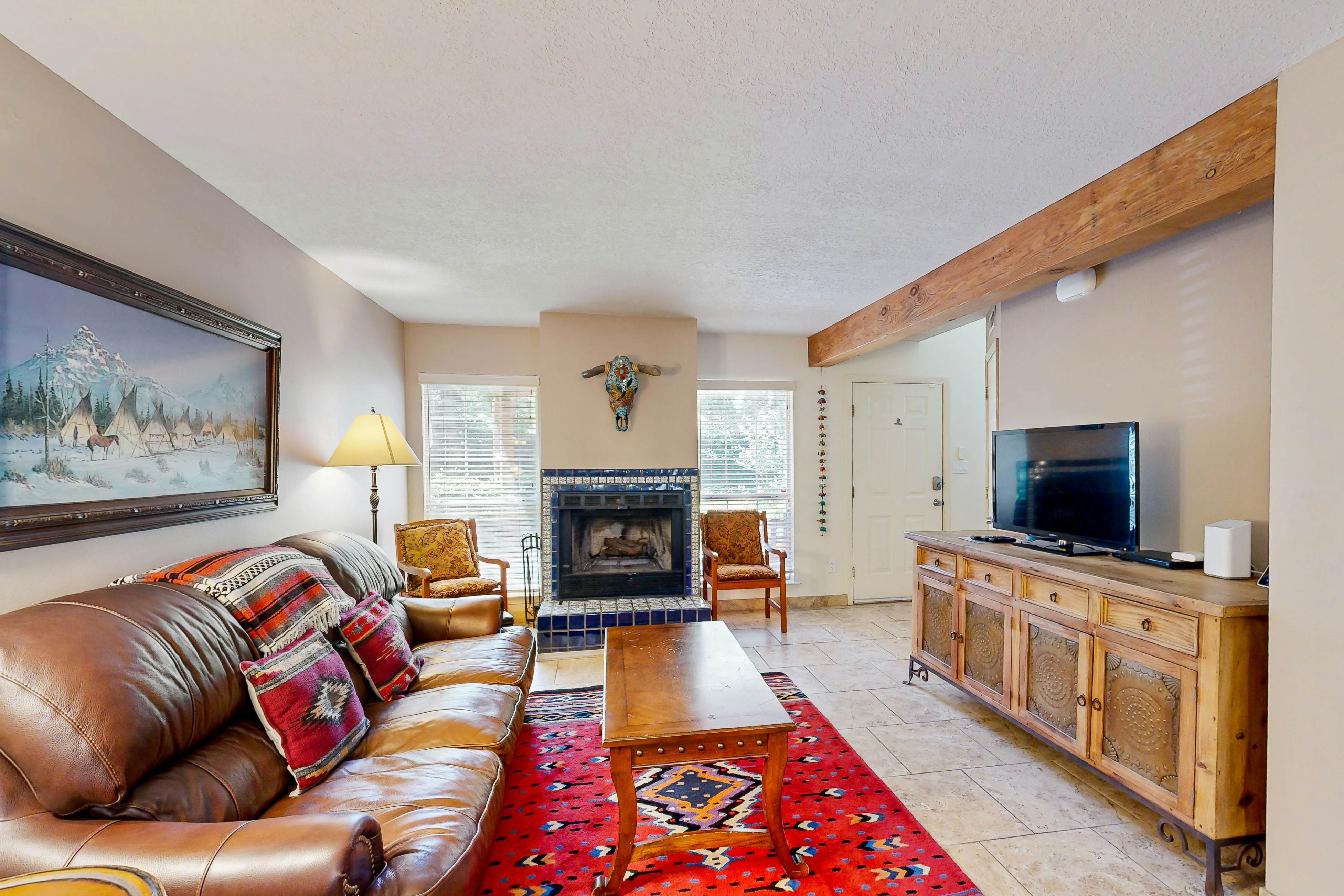 Closson Charmer Apt 2